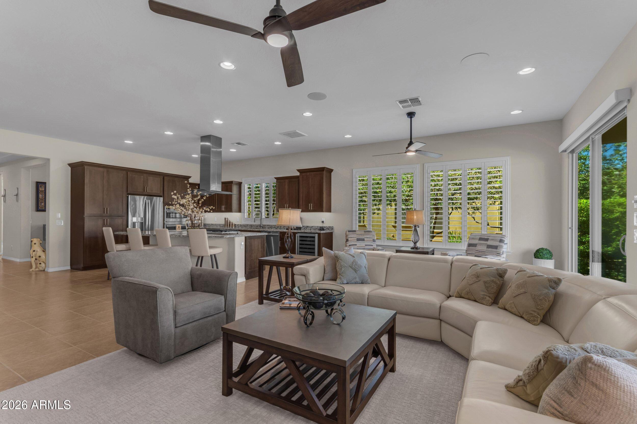 248 E Catalina Lane