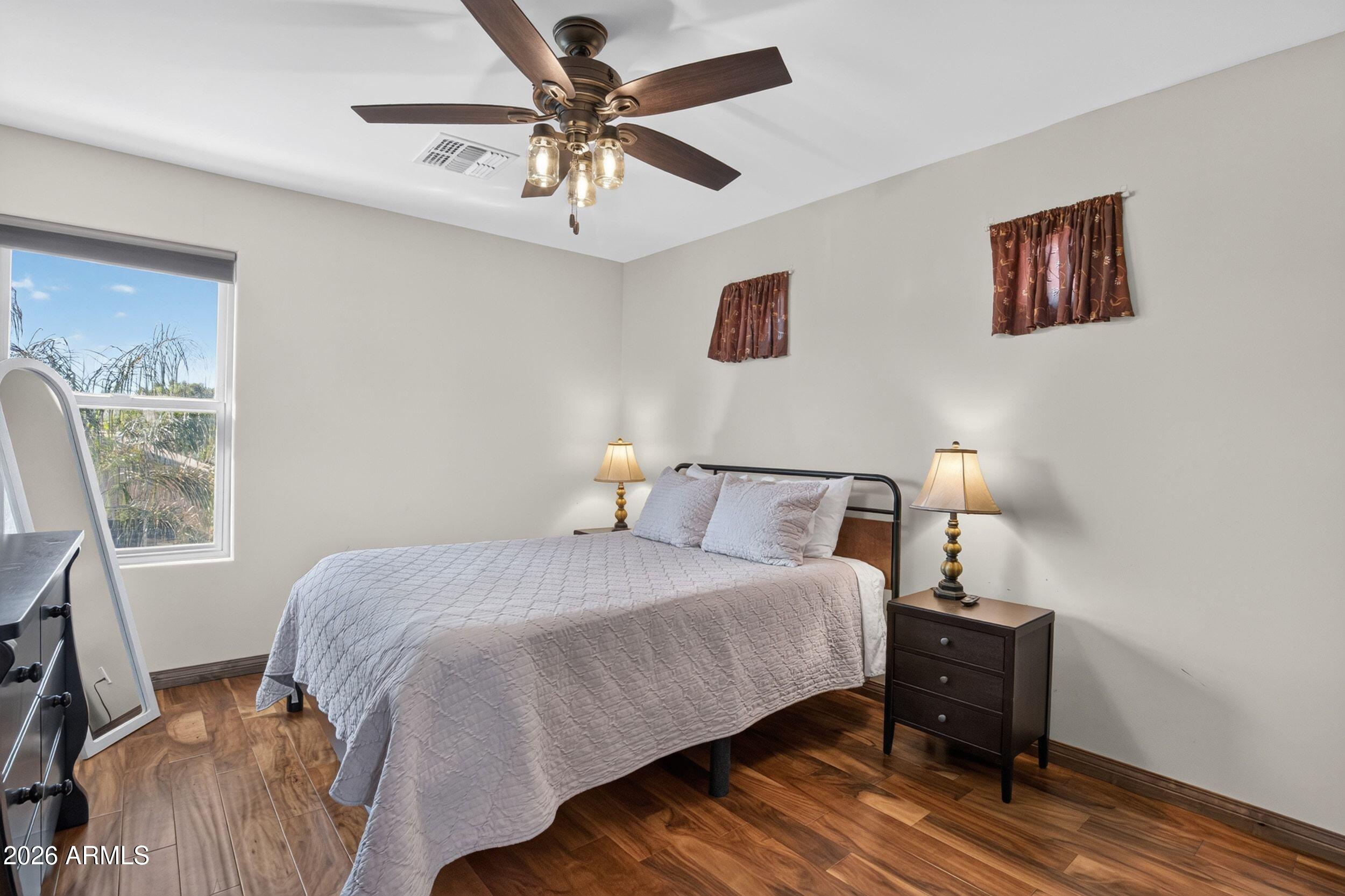 21165 E VIA DEL ORO
