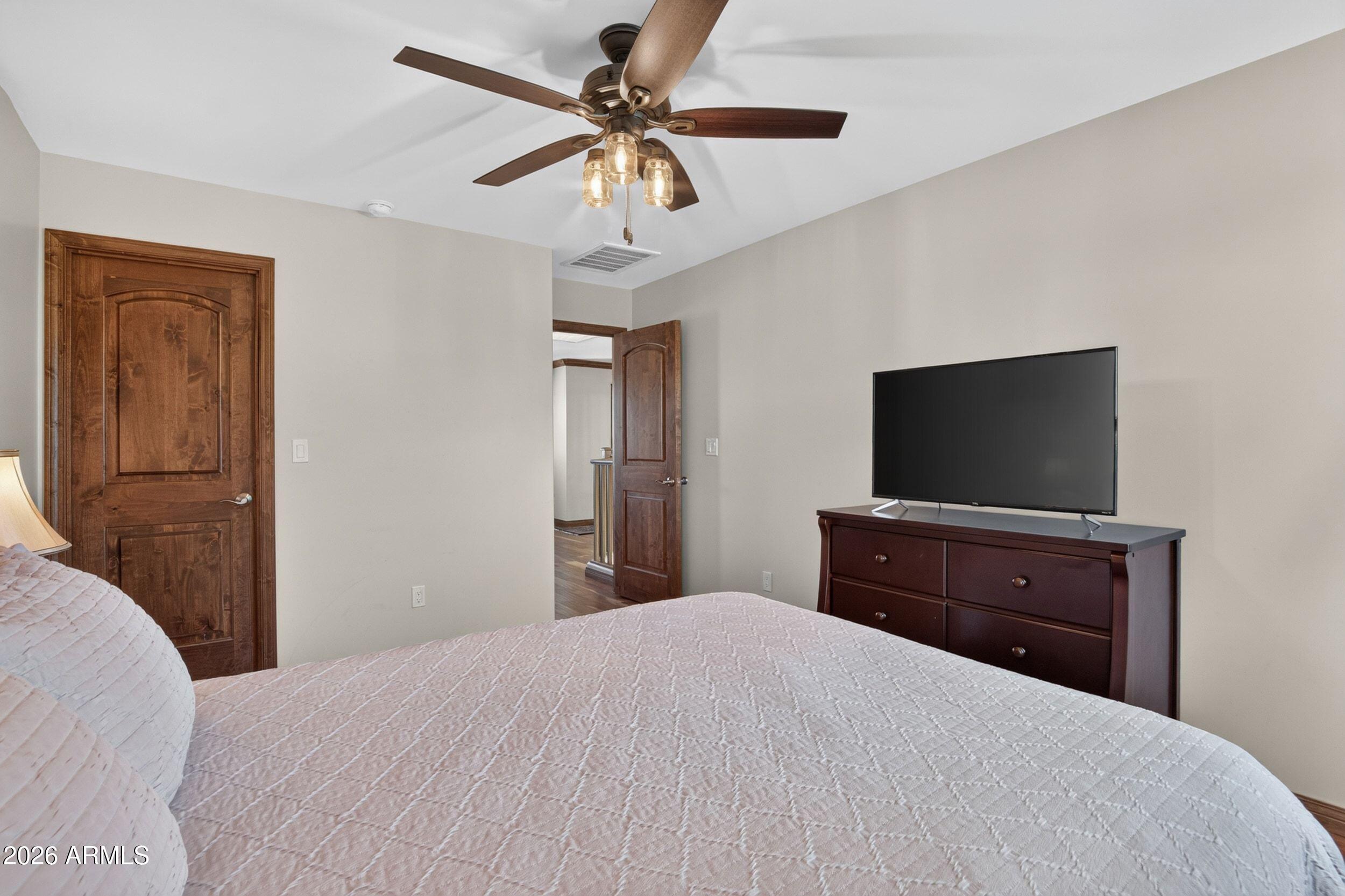 21165 E VIA DEL ORO
