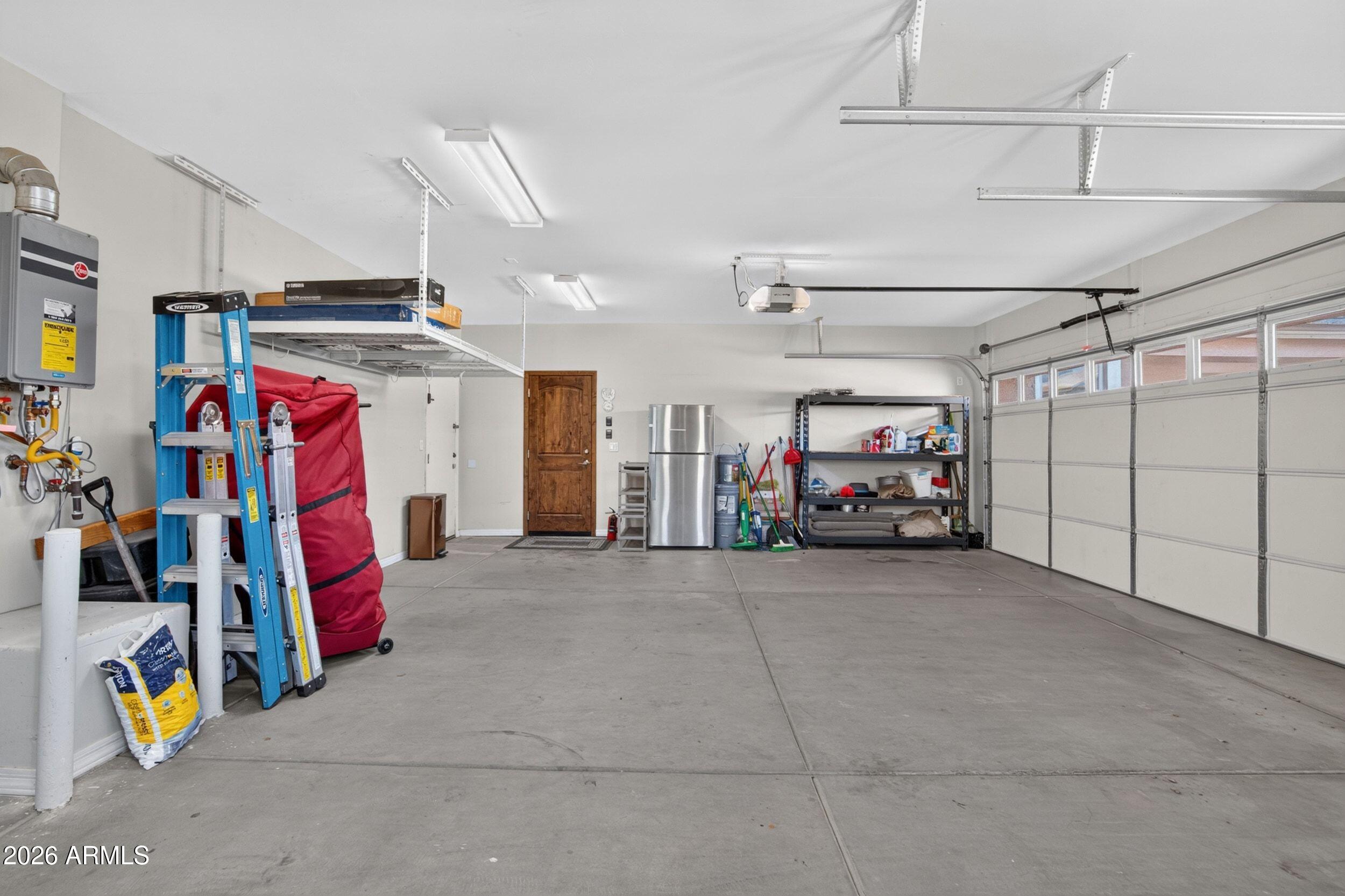21165 E VIA DEL ORO