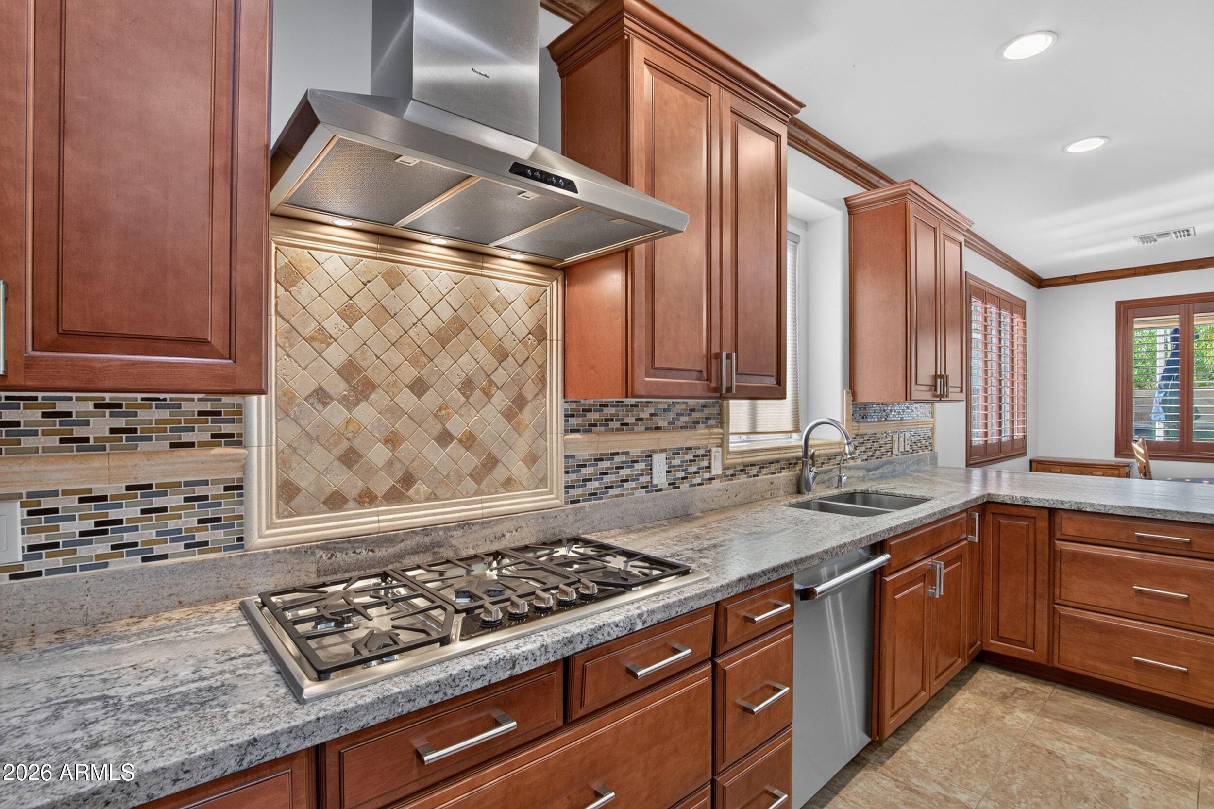 21165 E VIA DEL ORO