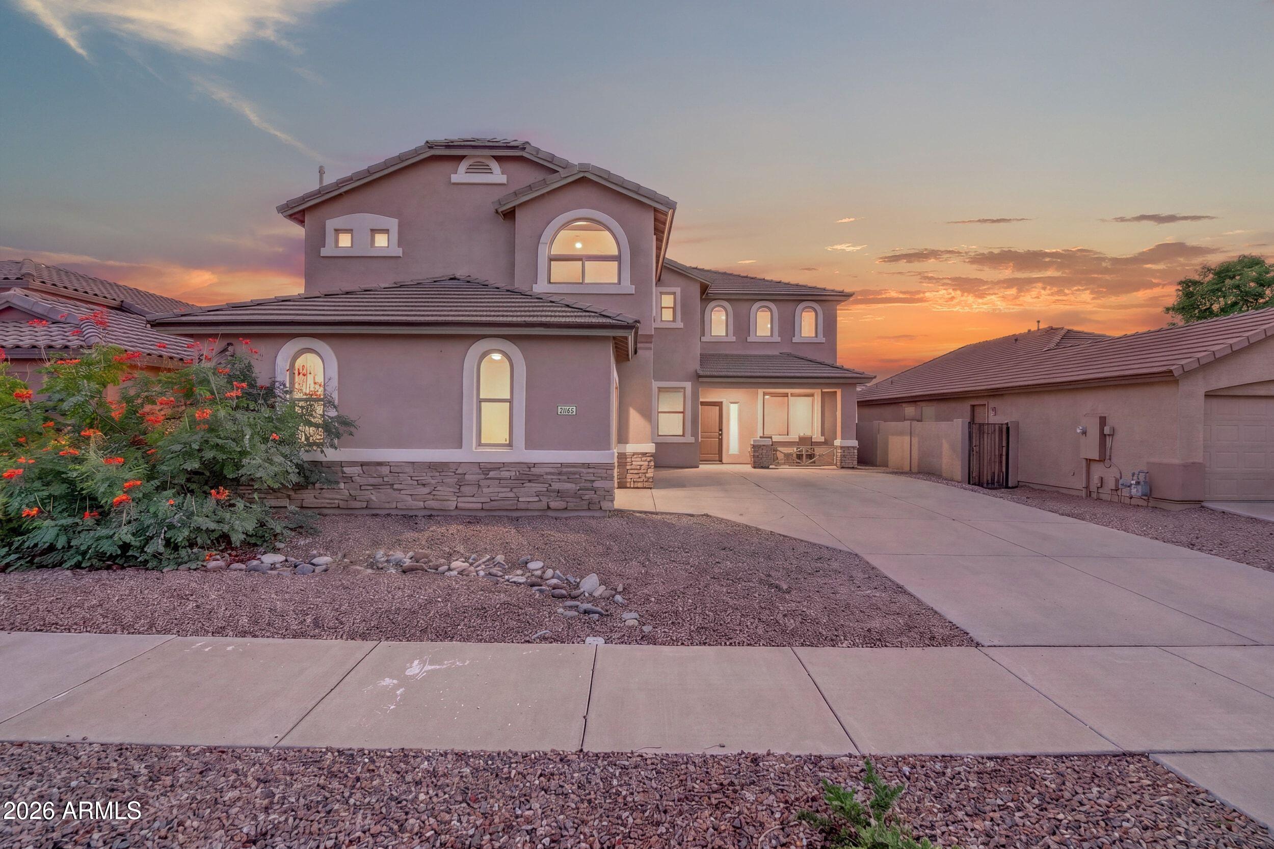 21165 E VIA DEL ORO