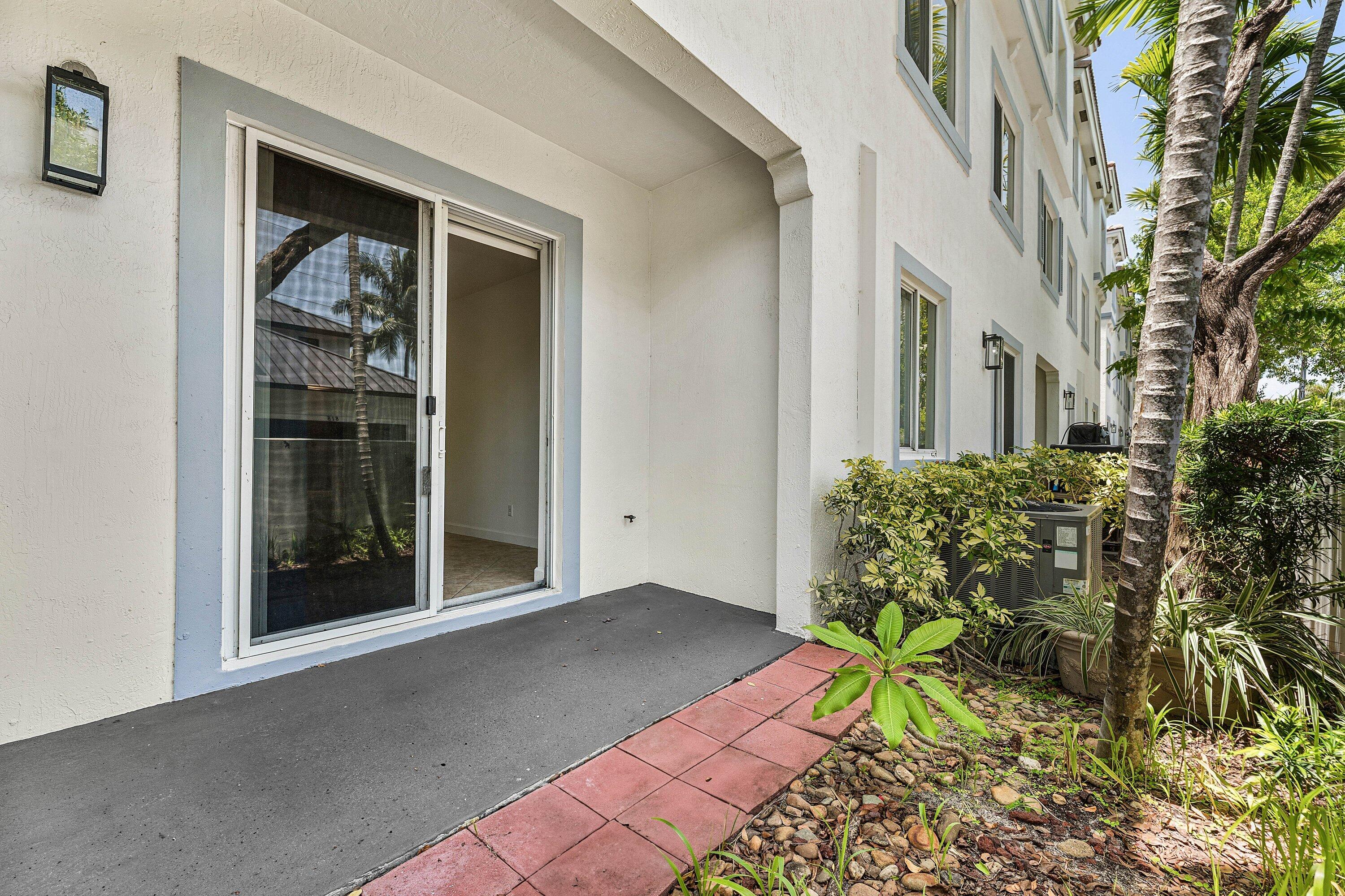 3030 WATERSIDE Circle