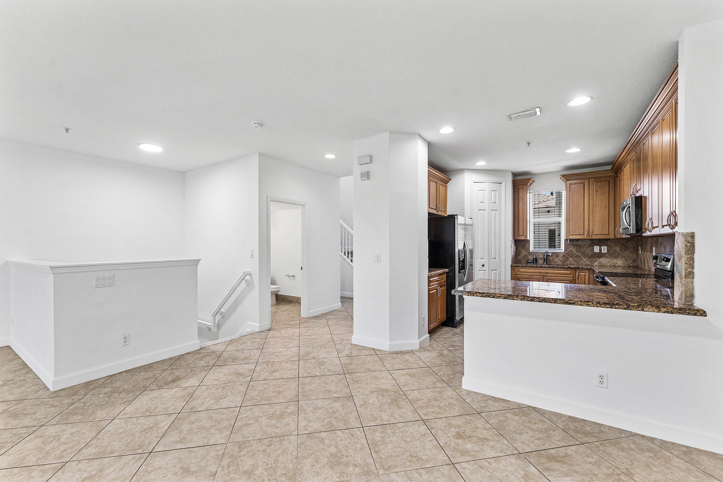 3030 WATERSIDE Circle
