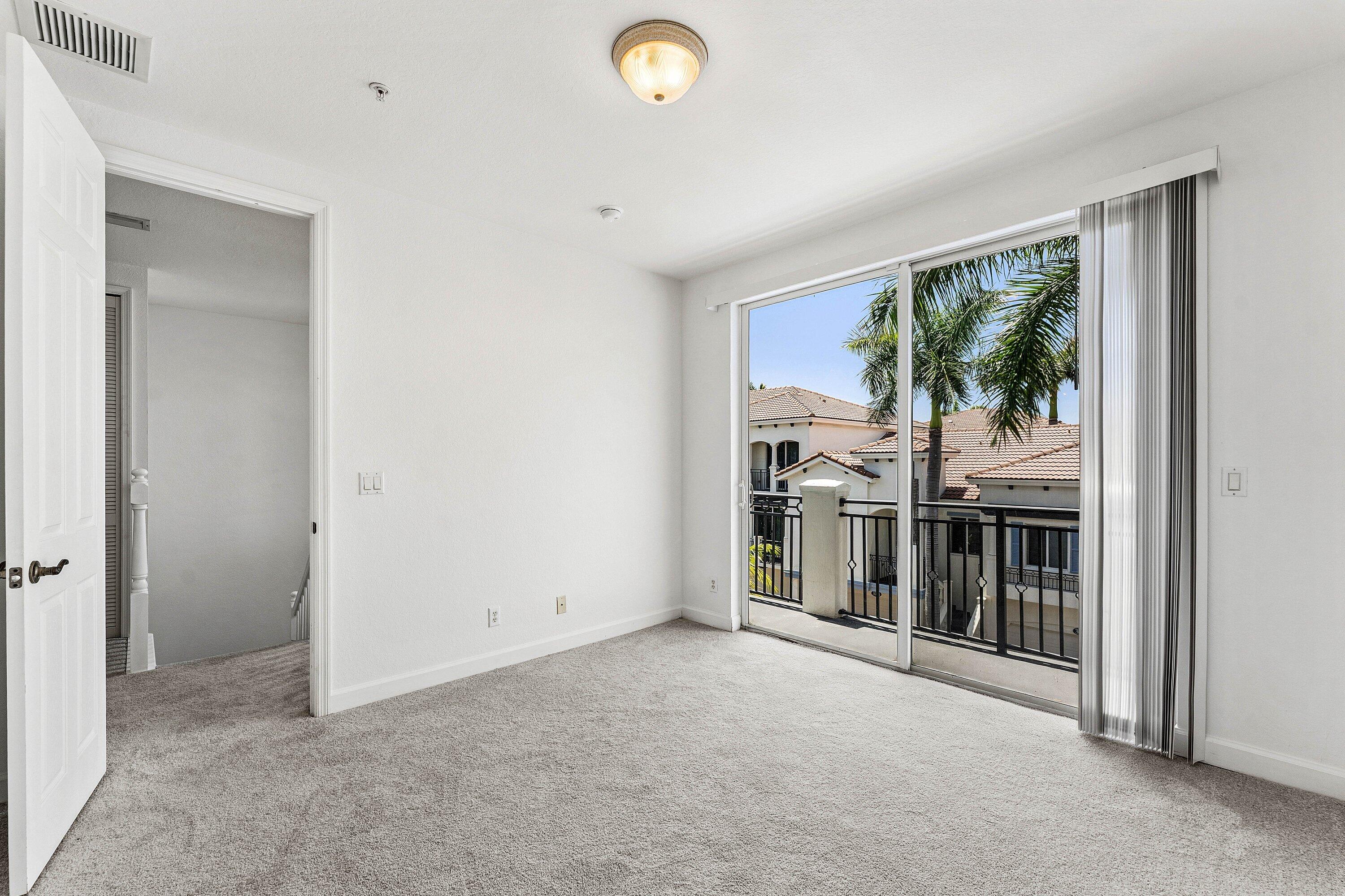 3030 WATERSIDE Circle