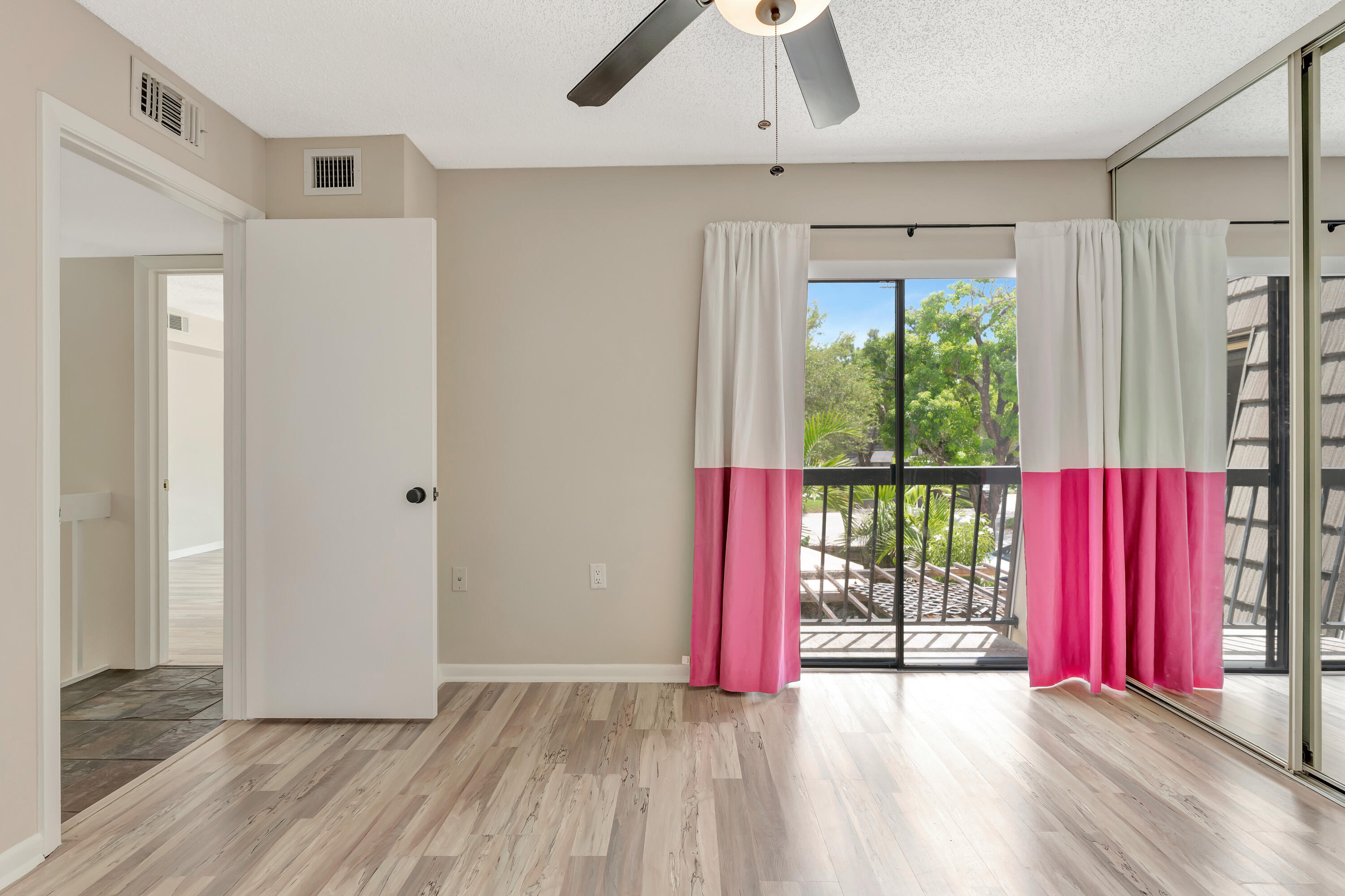 207 2nd Terrace