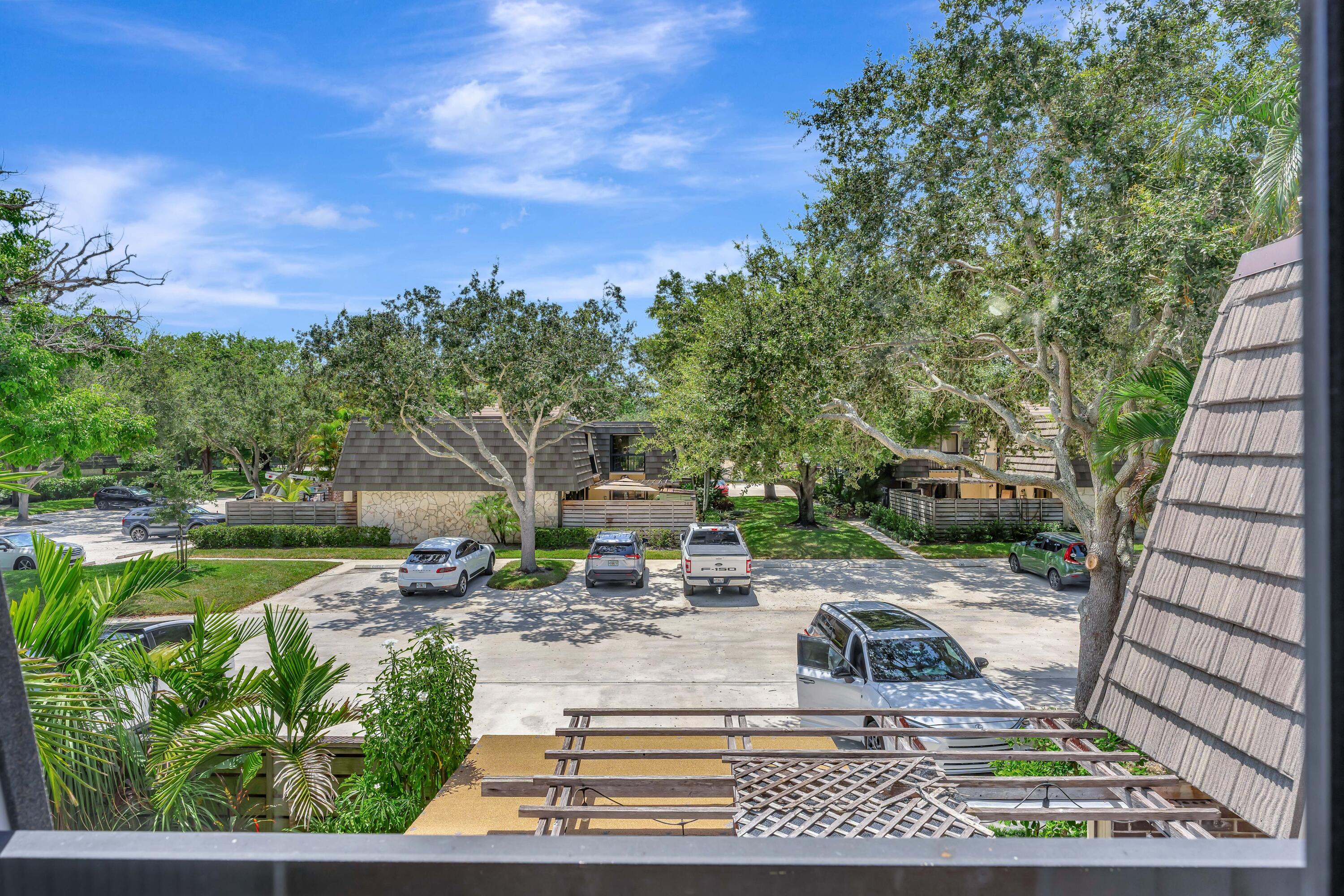 207 2nd Terrace