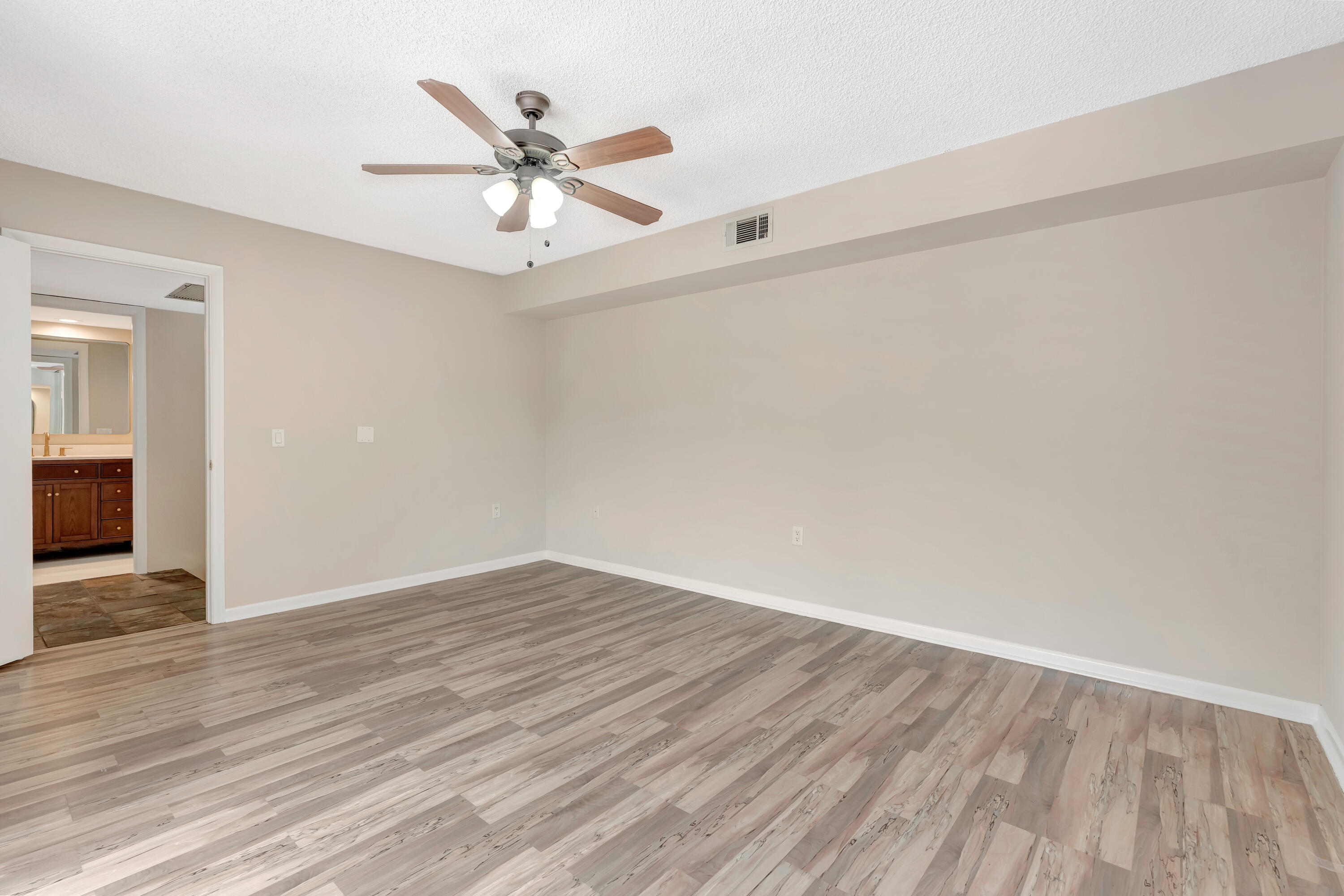 207 2nd Terrace