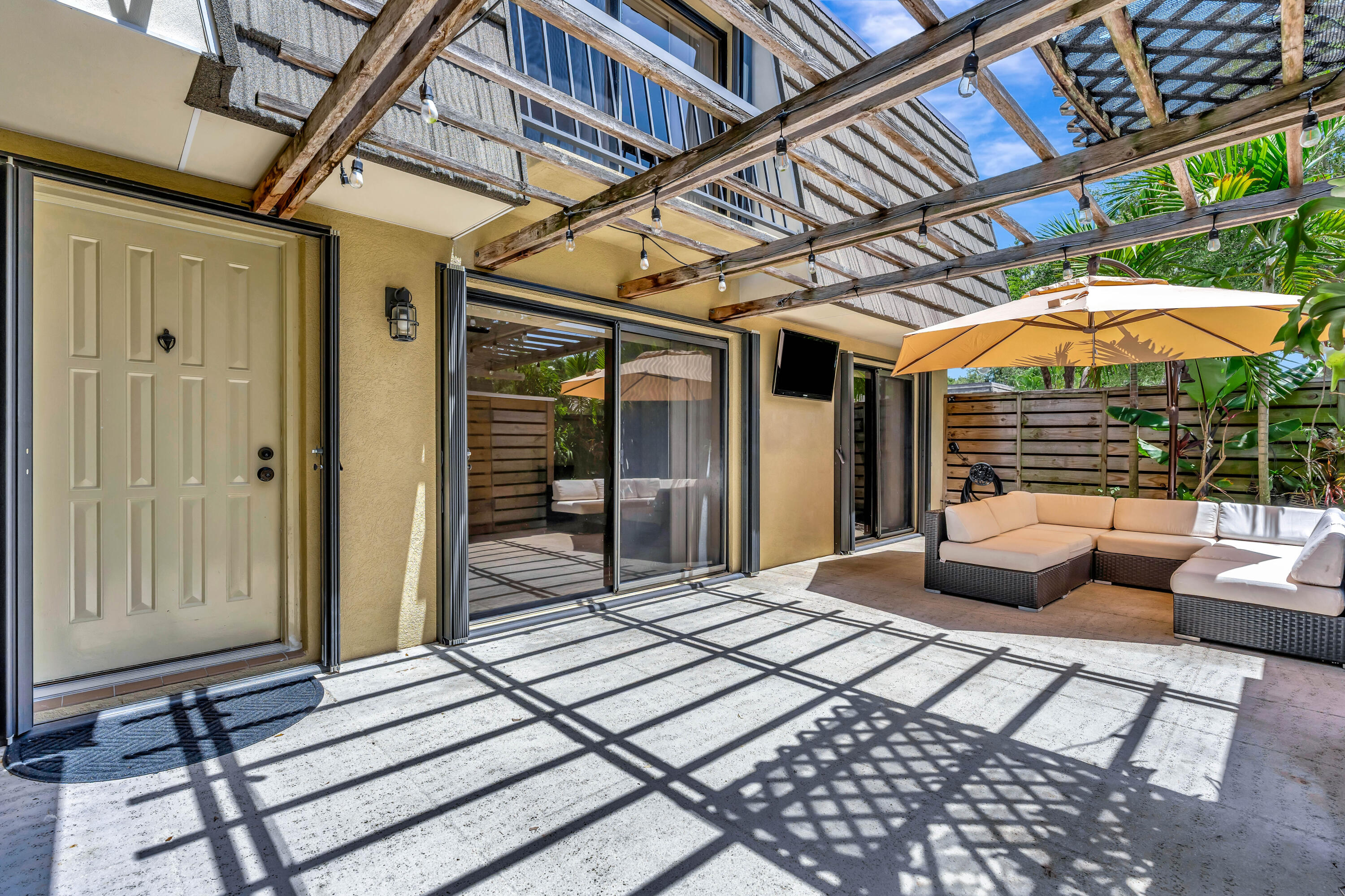 207 2nd Terrace