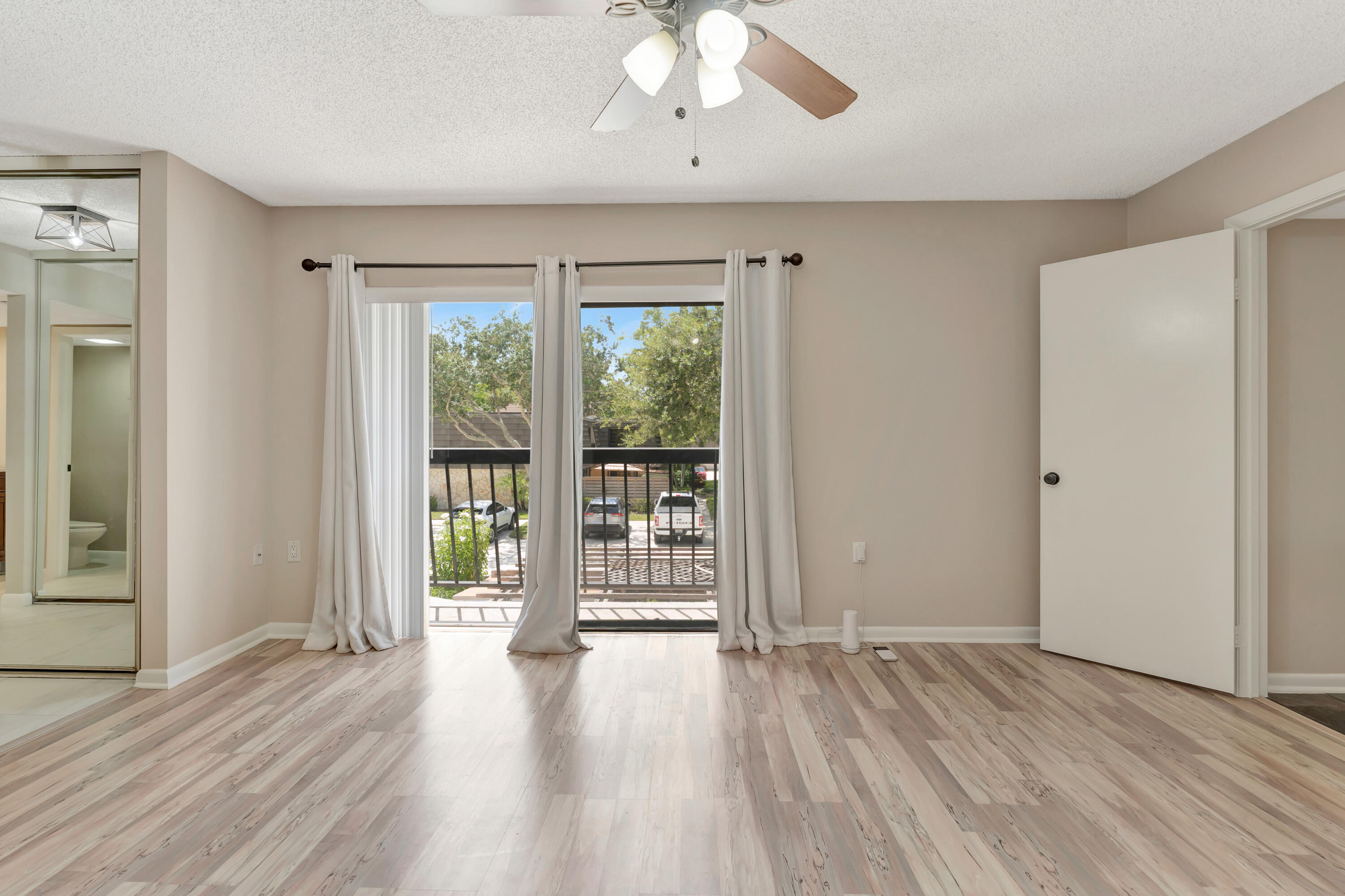 207 2nd Terrace