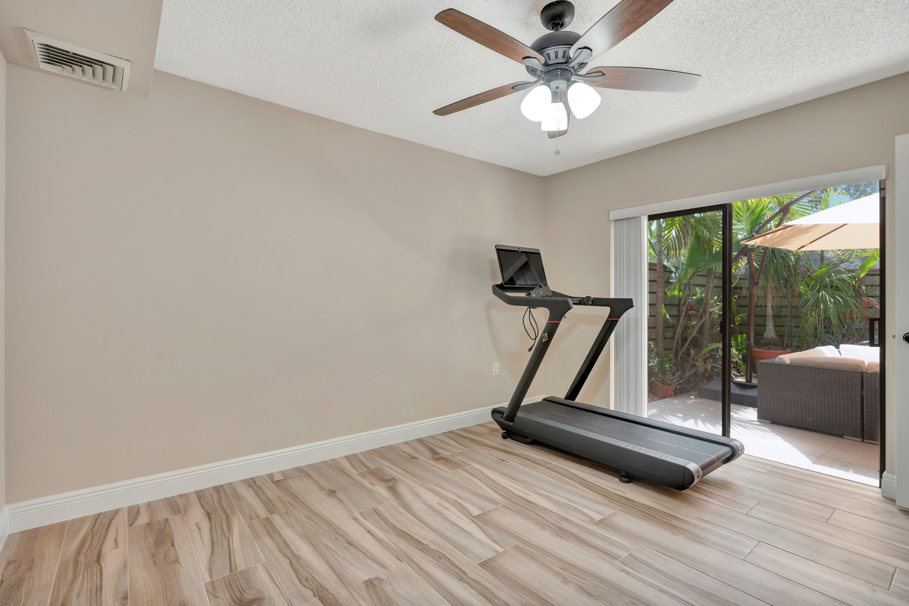 207 2nd Terrace