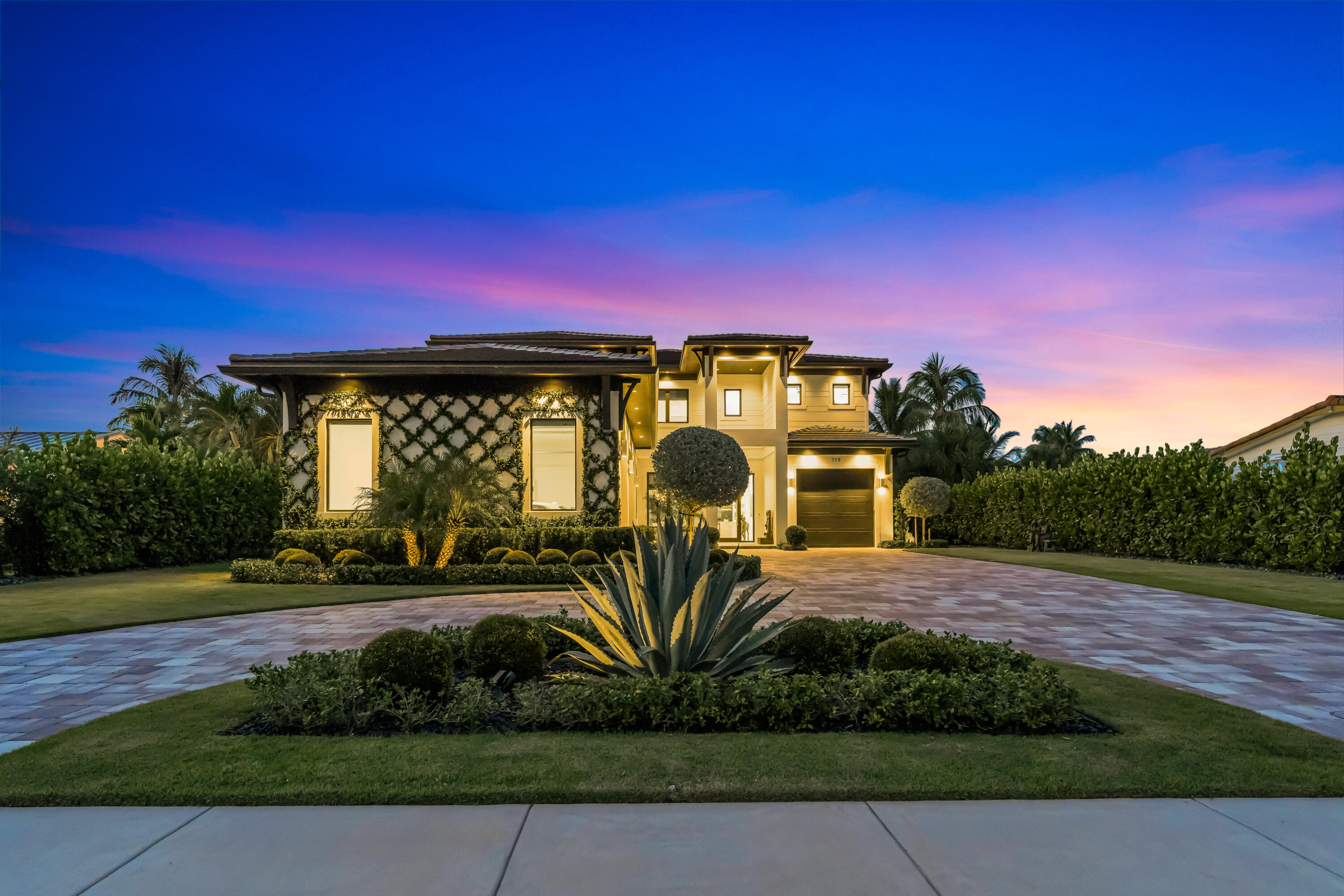 715 Ibis Way
