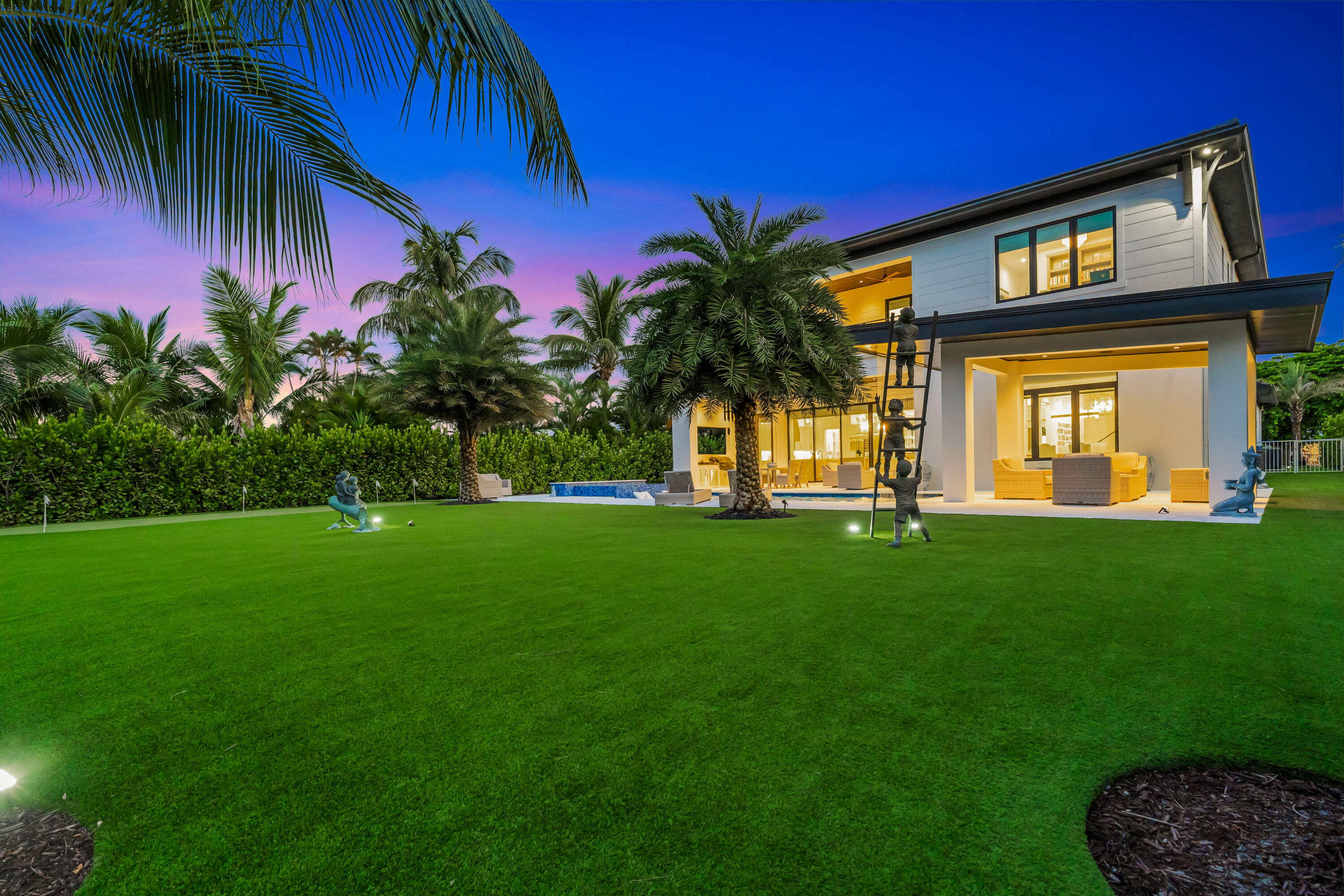 715 Ibis Way