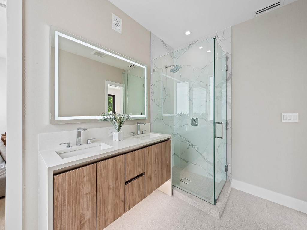 1418 NE 6th Street 1418, Fort Lauderdale Unit: 1418