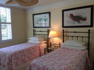 354 Chilean Avenue D