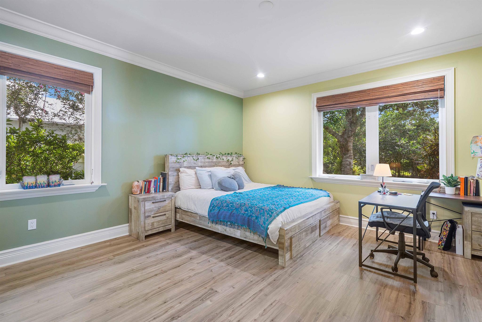 5570 SW Coral Tree Lane