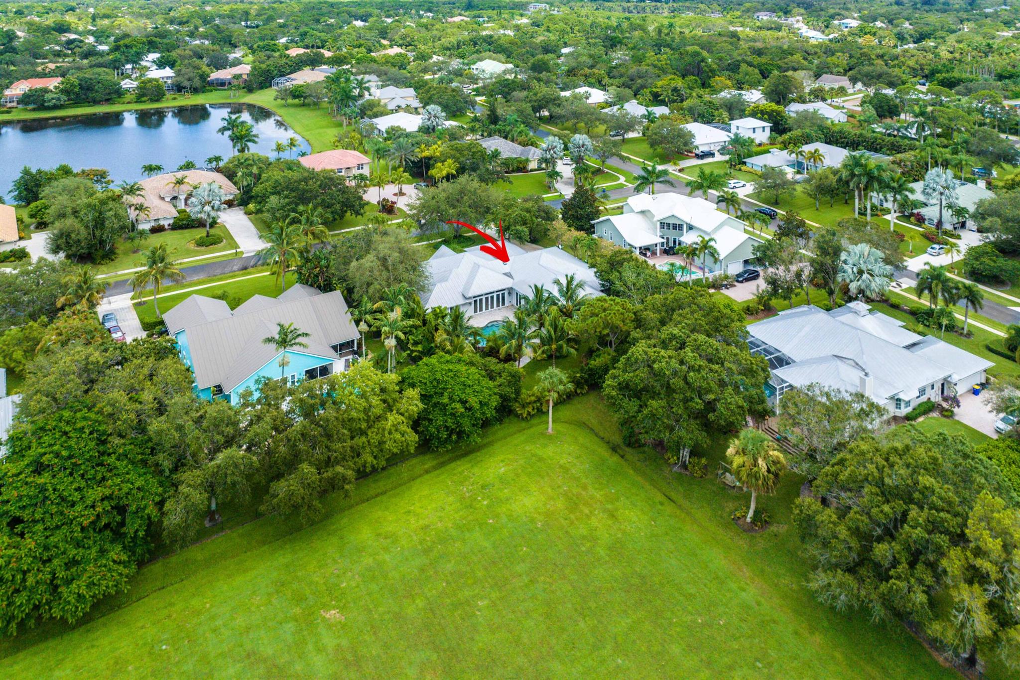 5570 SW Coral Tree Lane