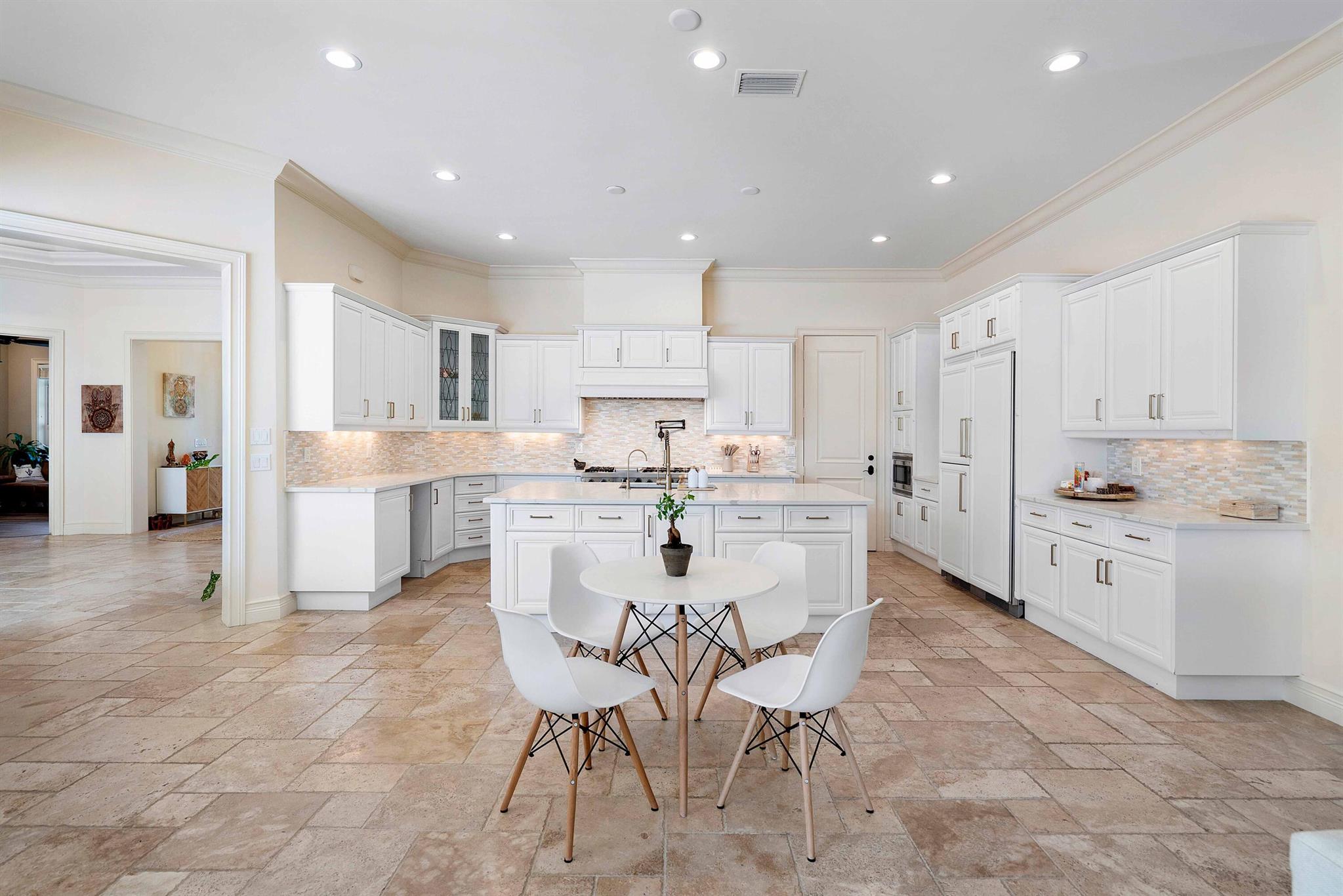 5570 SW Coral Tree Lane