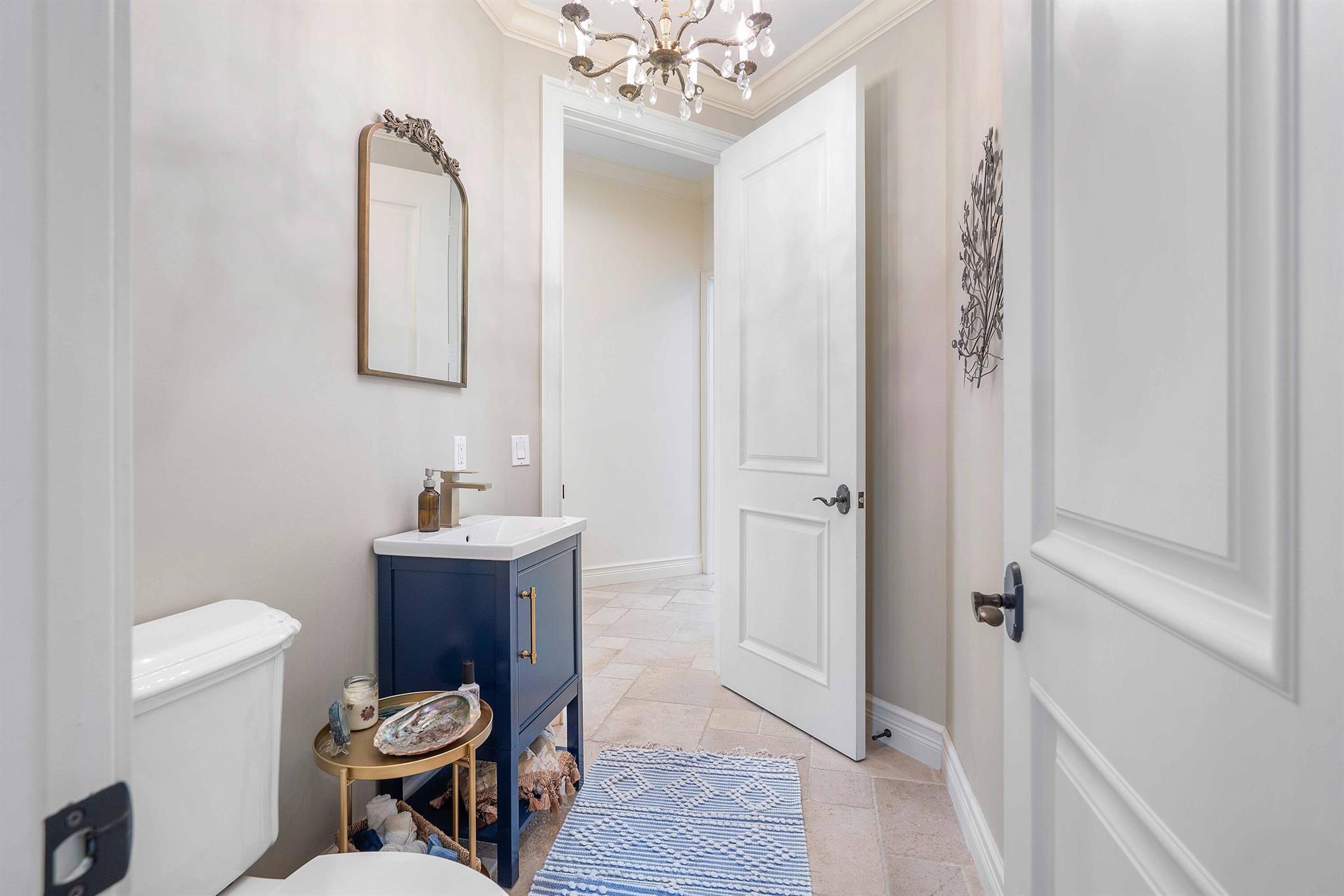 5570 SW Coral Tree Lane