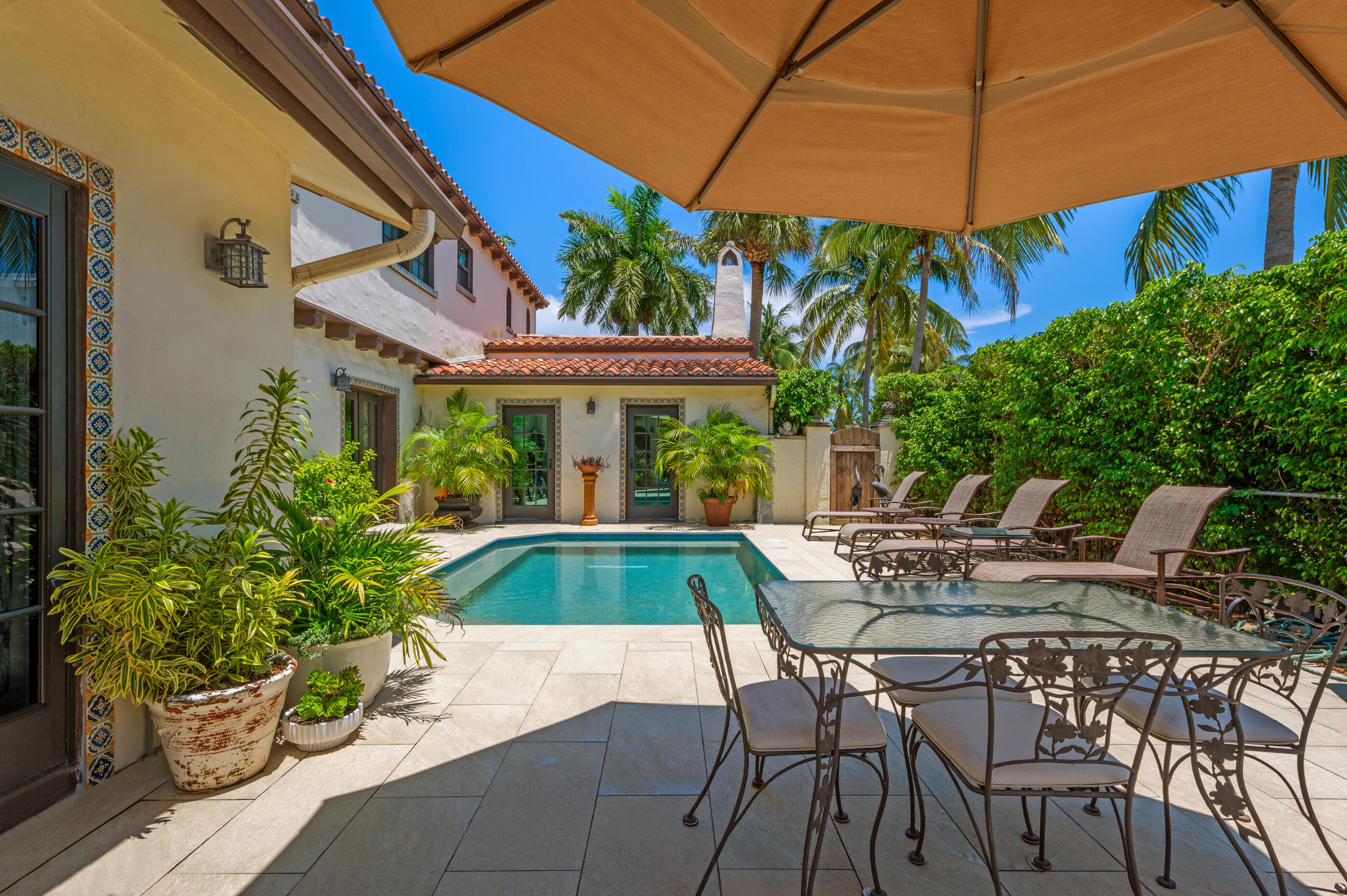 3517 Washington Road