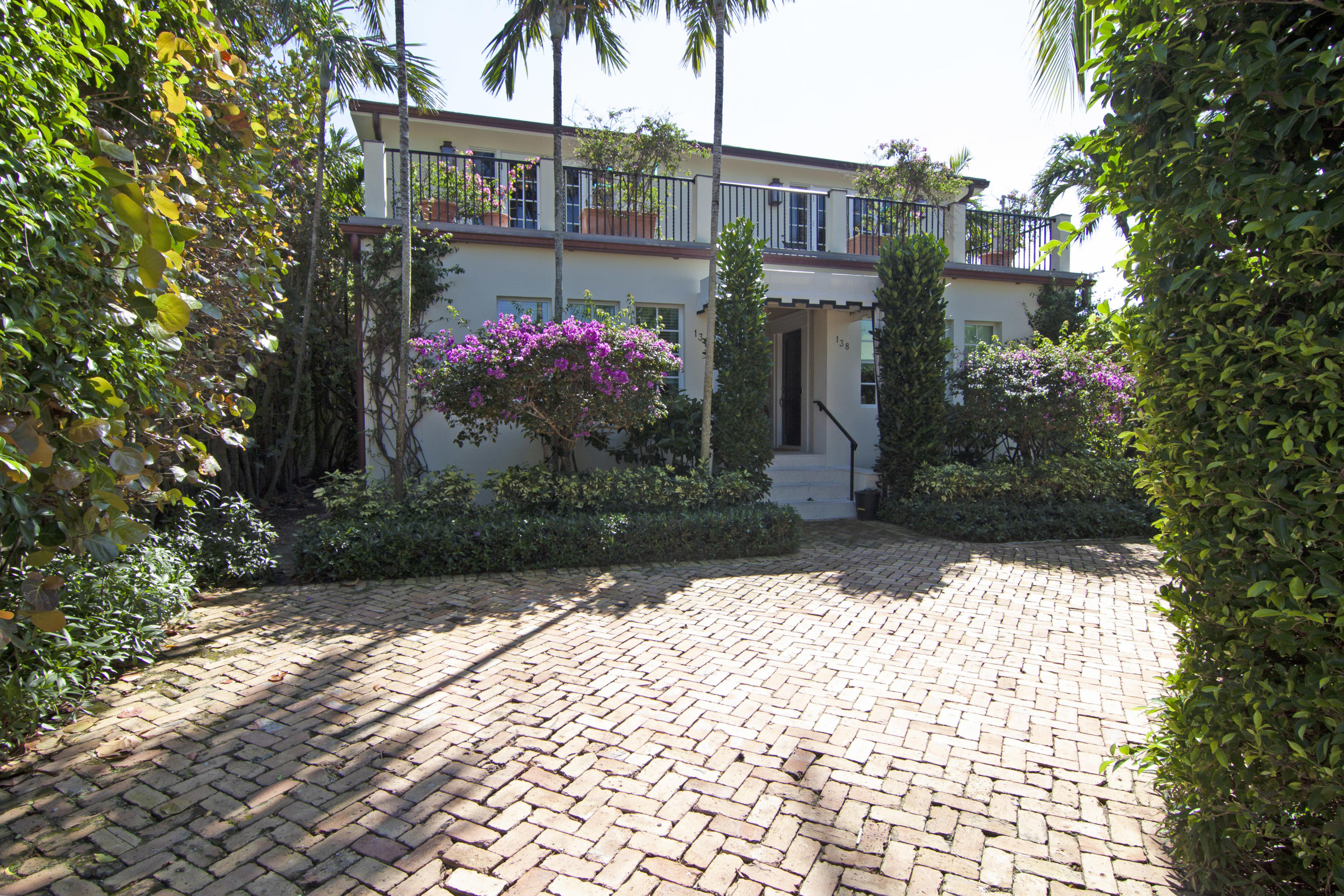 136 Chilean Avenue