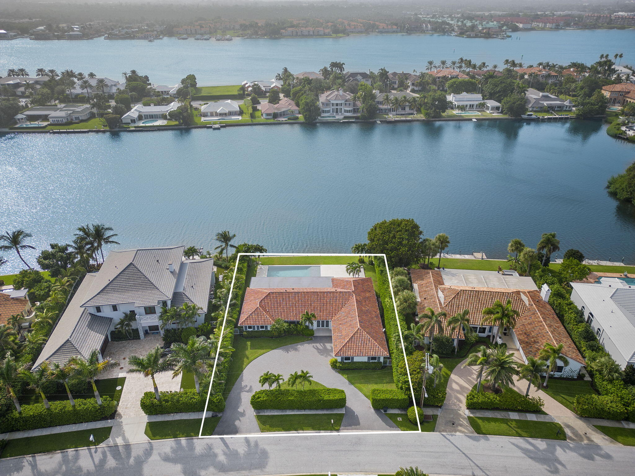 80 Spoonbill Road
