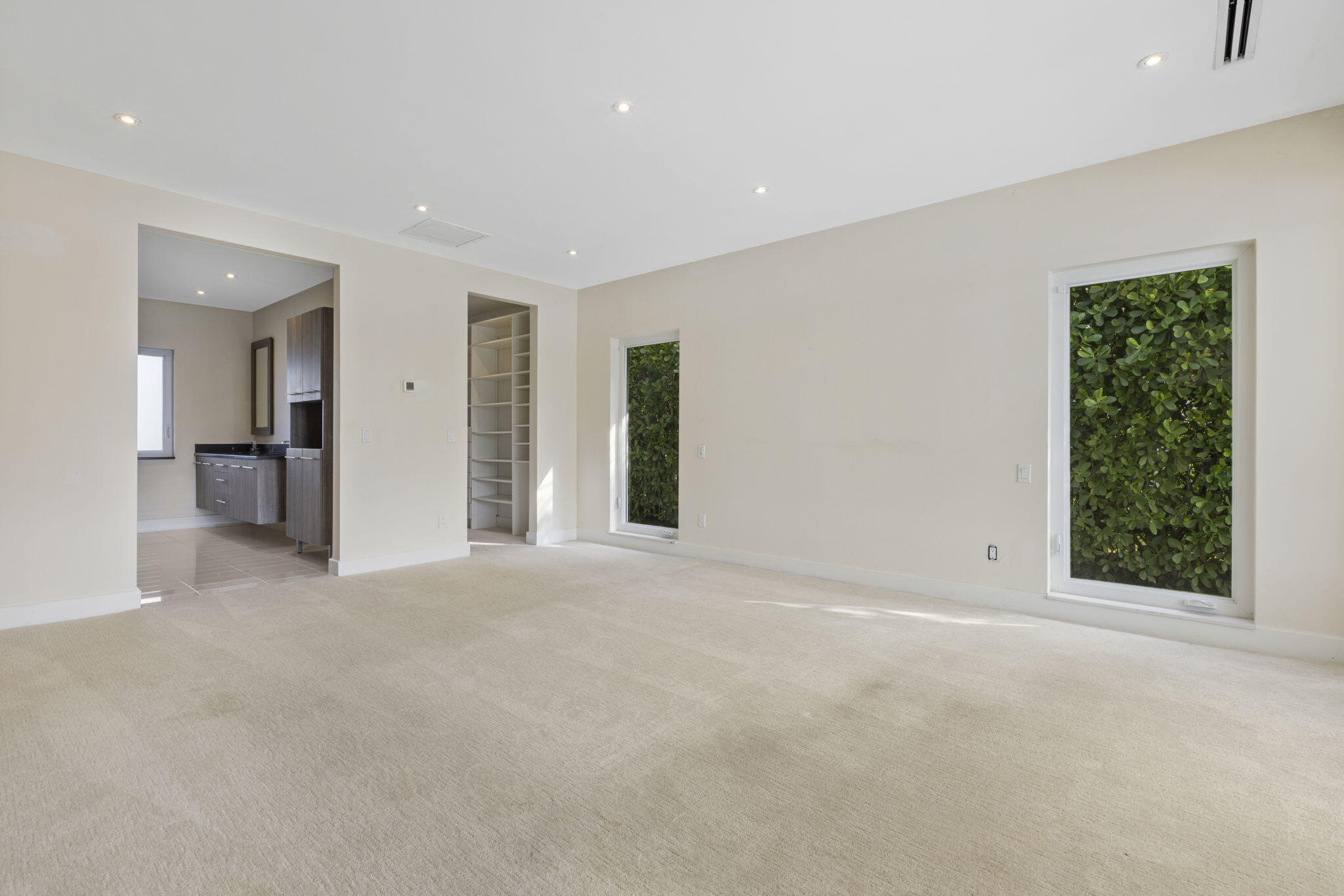 80 Spoonbill Road