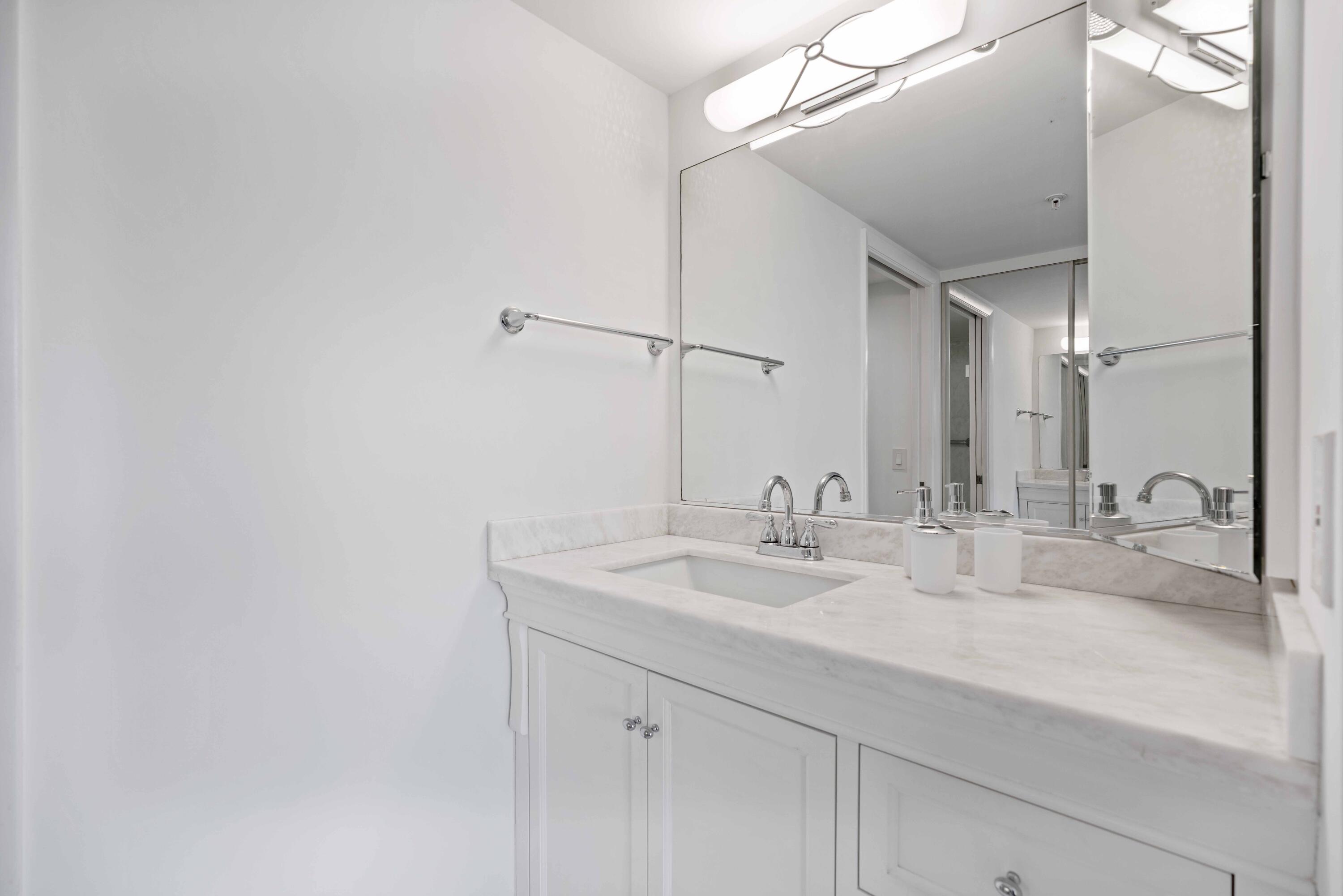 2301 Marina Isle Way 406