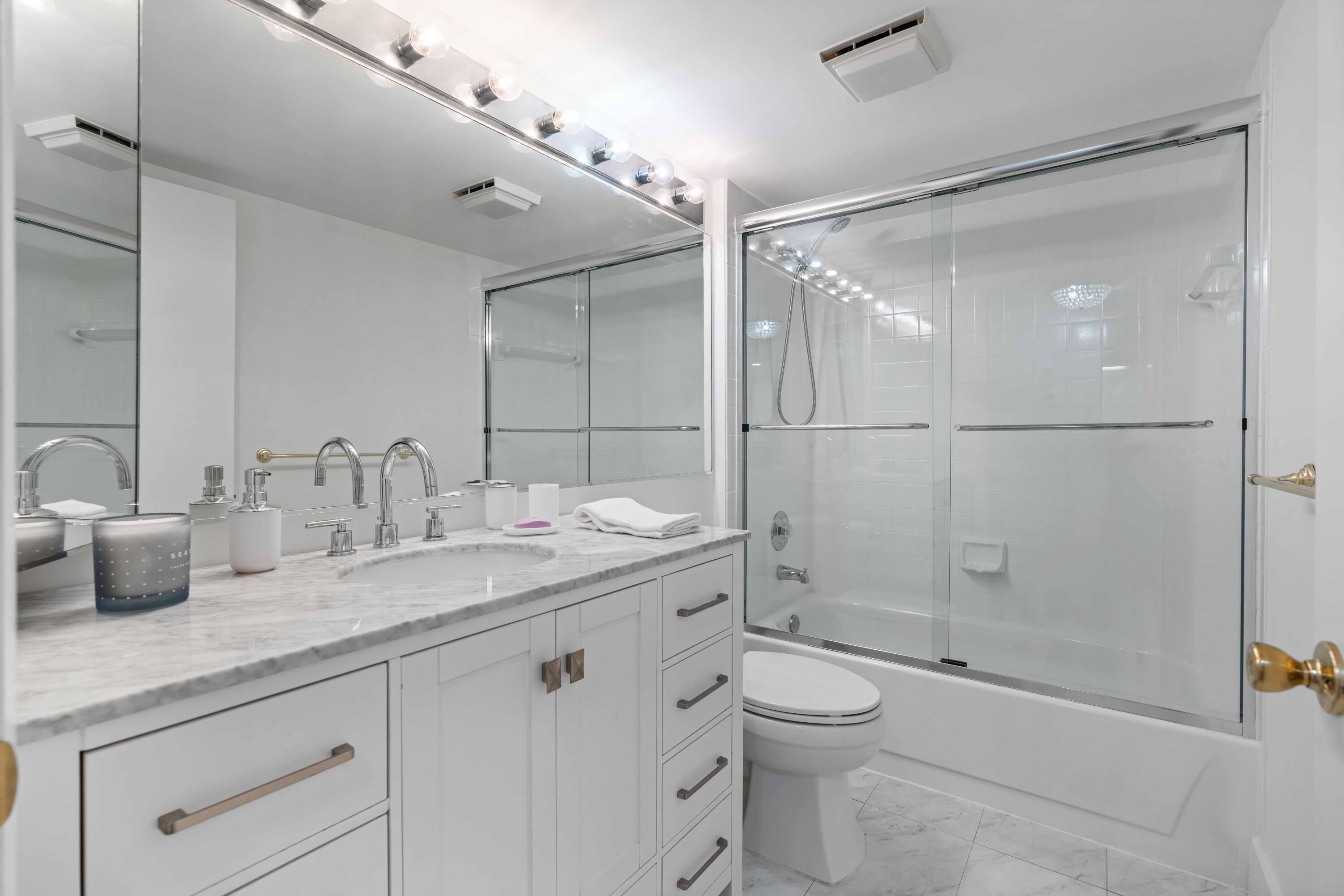 2301 Marina Isle Way 406
