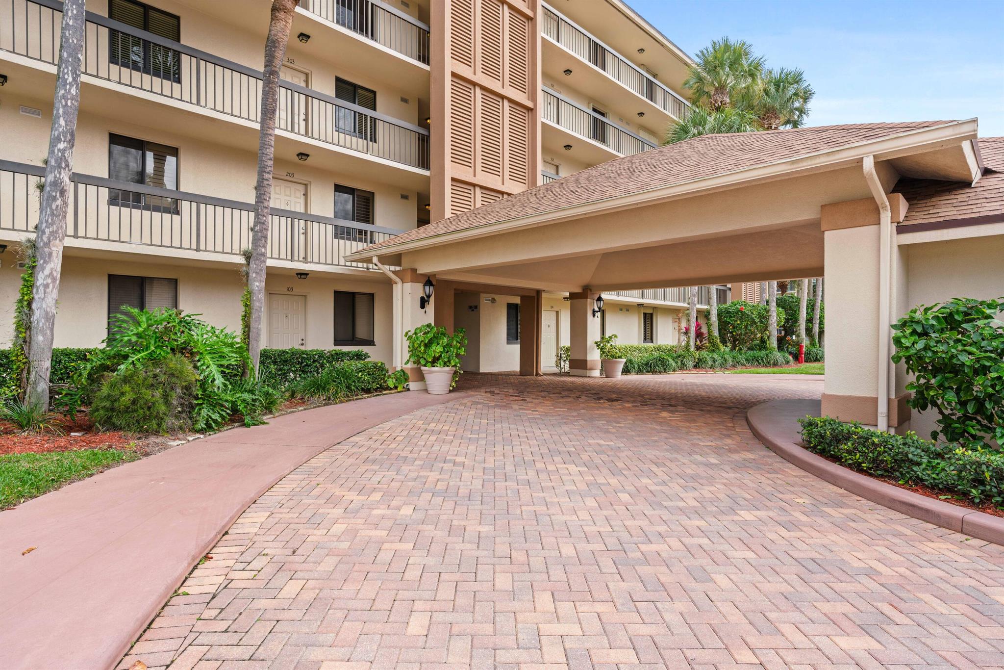 2301 Marina Isle Way 406