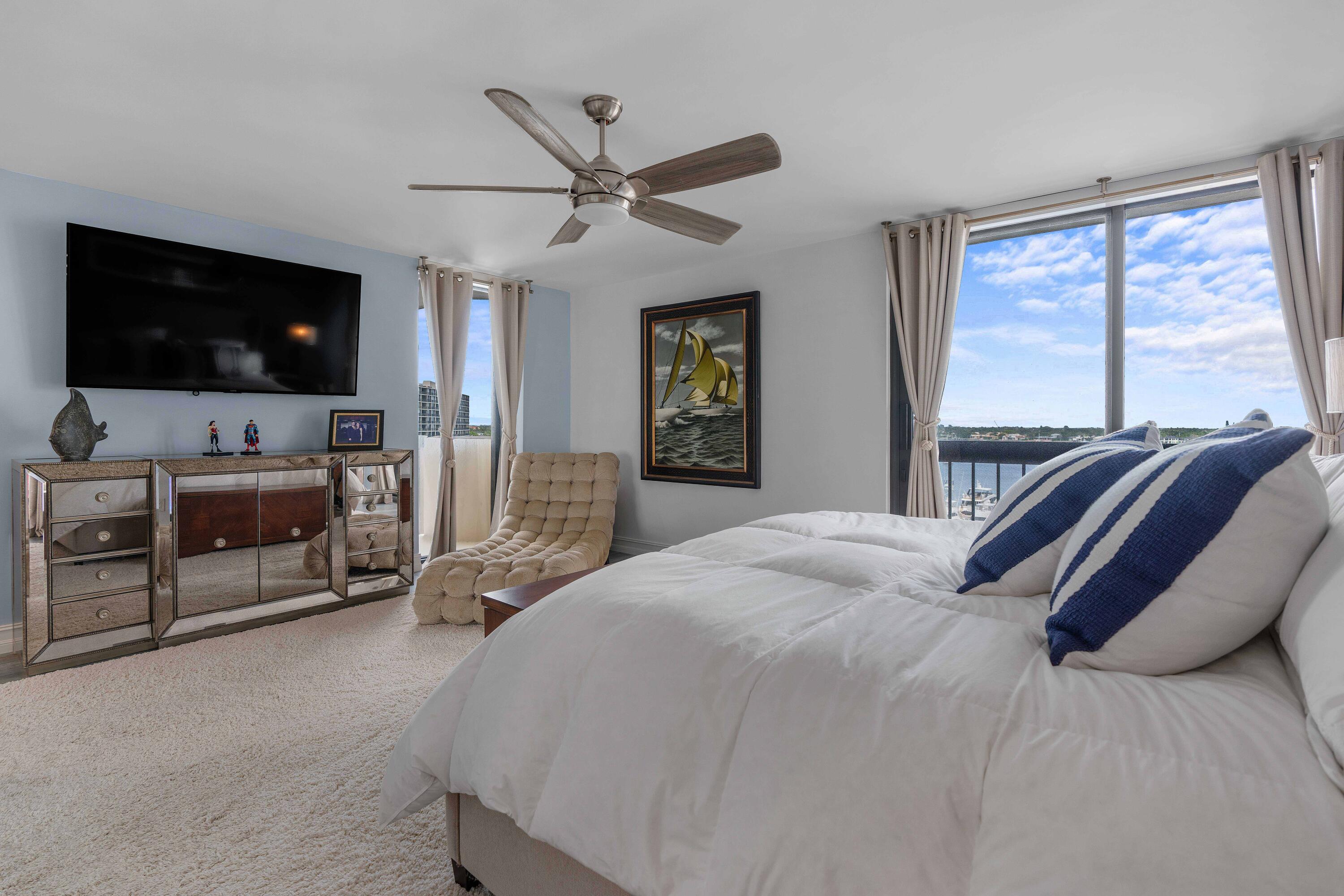 108 Lakeshore Drive 839