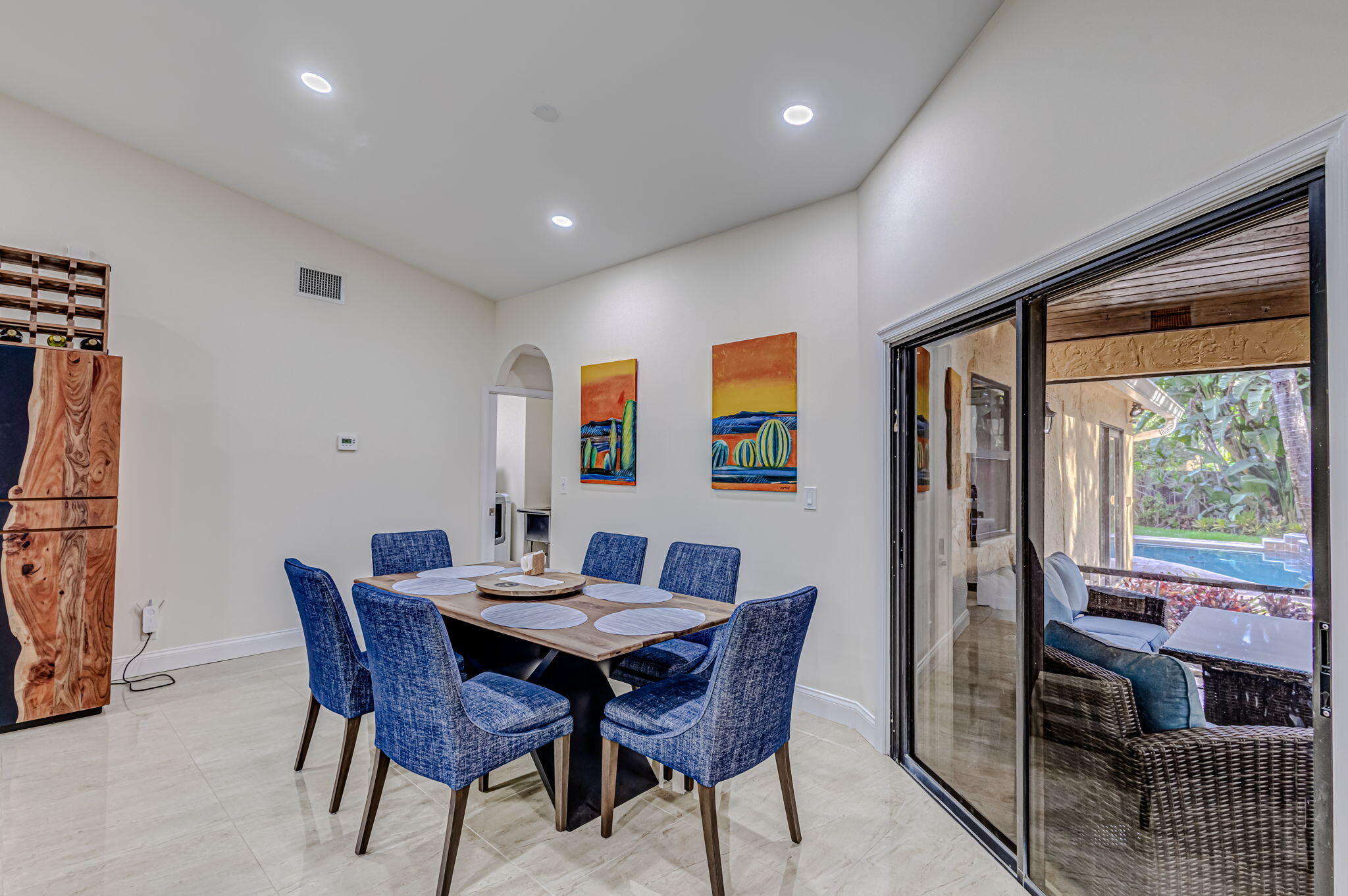 1 Bannock Road