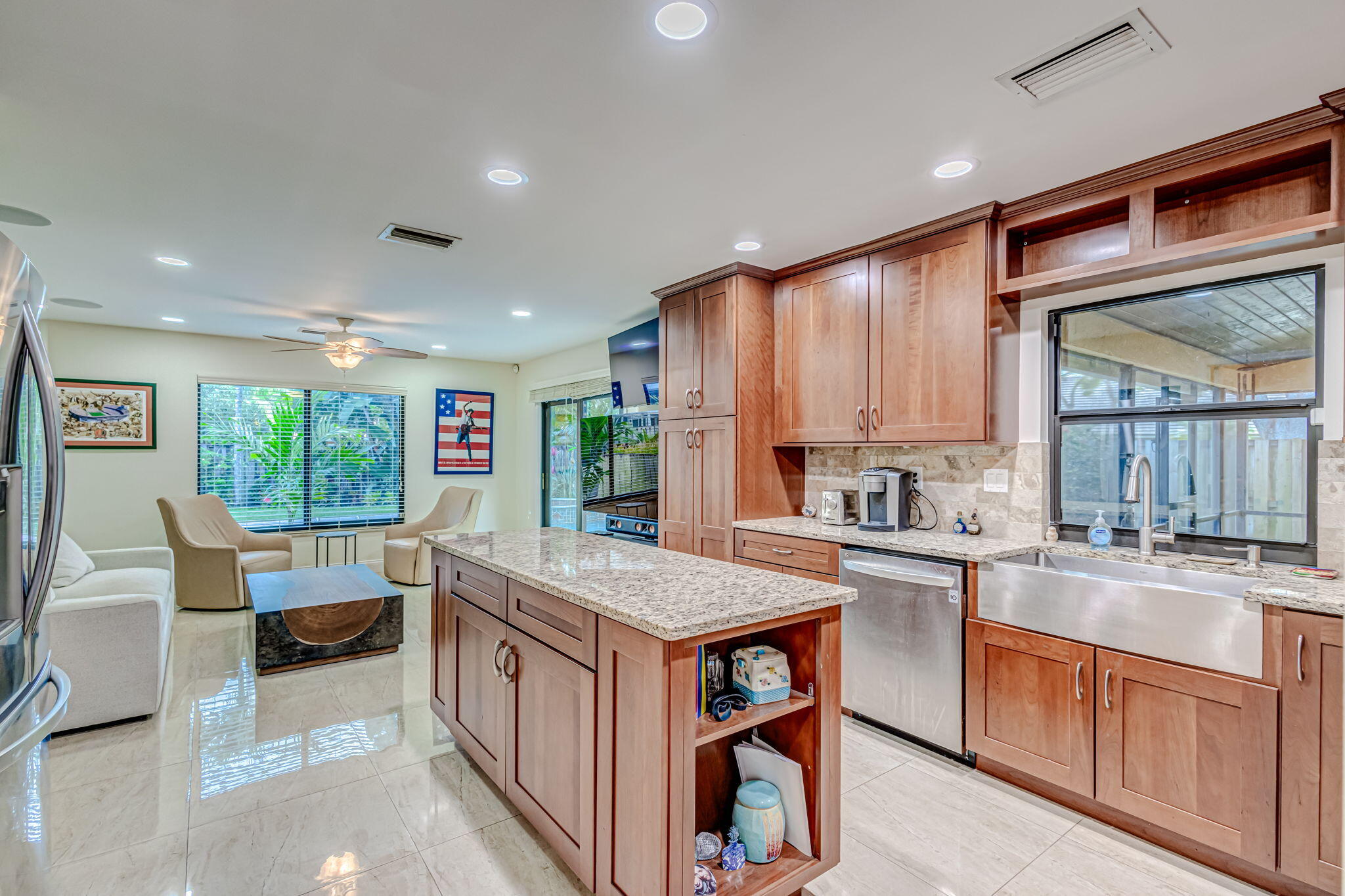 1 Bannock Road