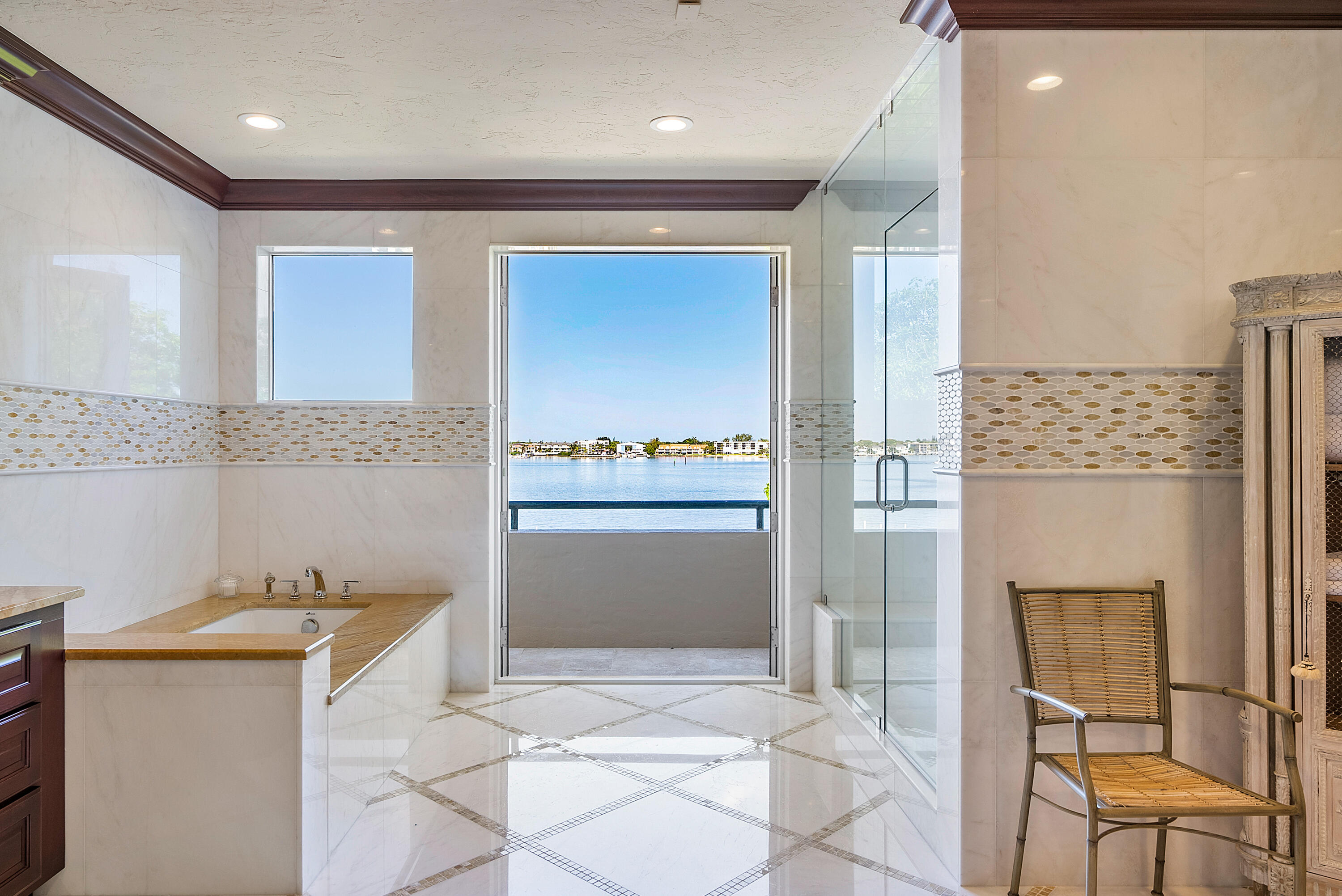 1880 S Ocean Boulevard