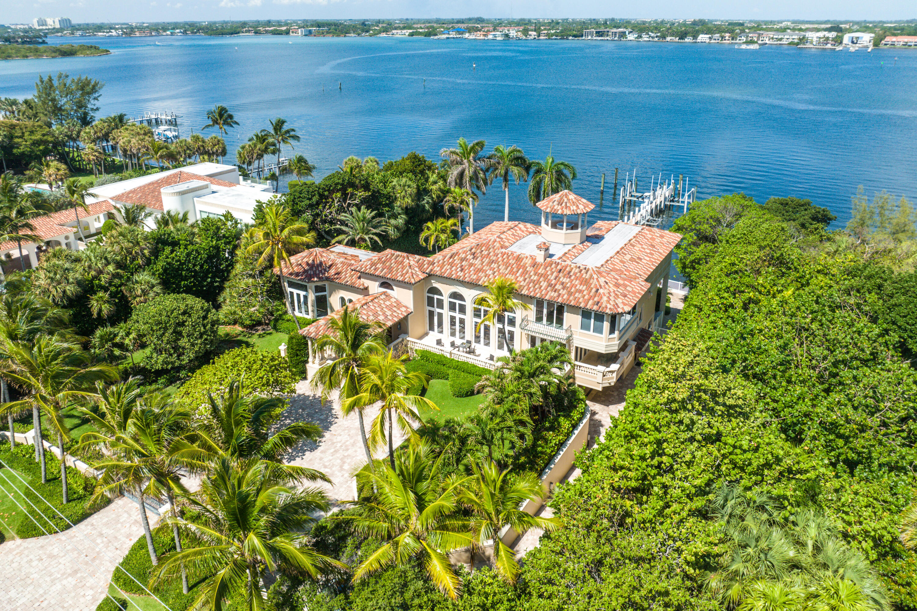 1880 S Ocean Boulevard