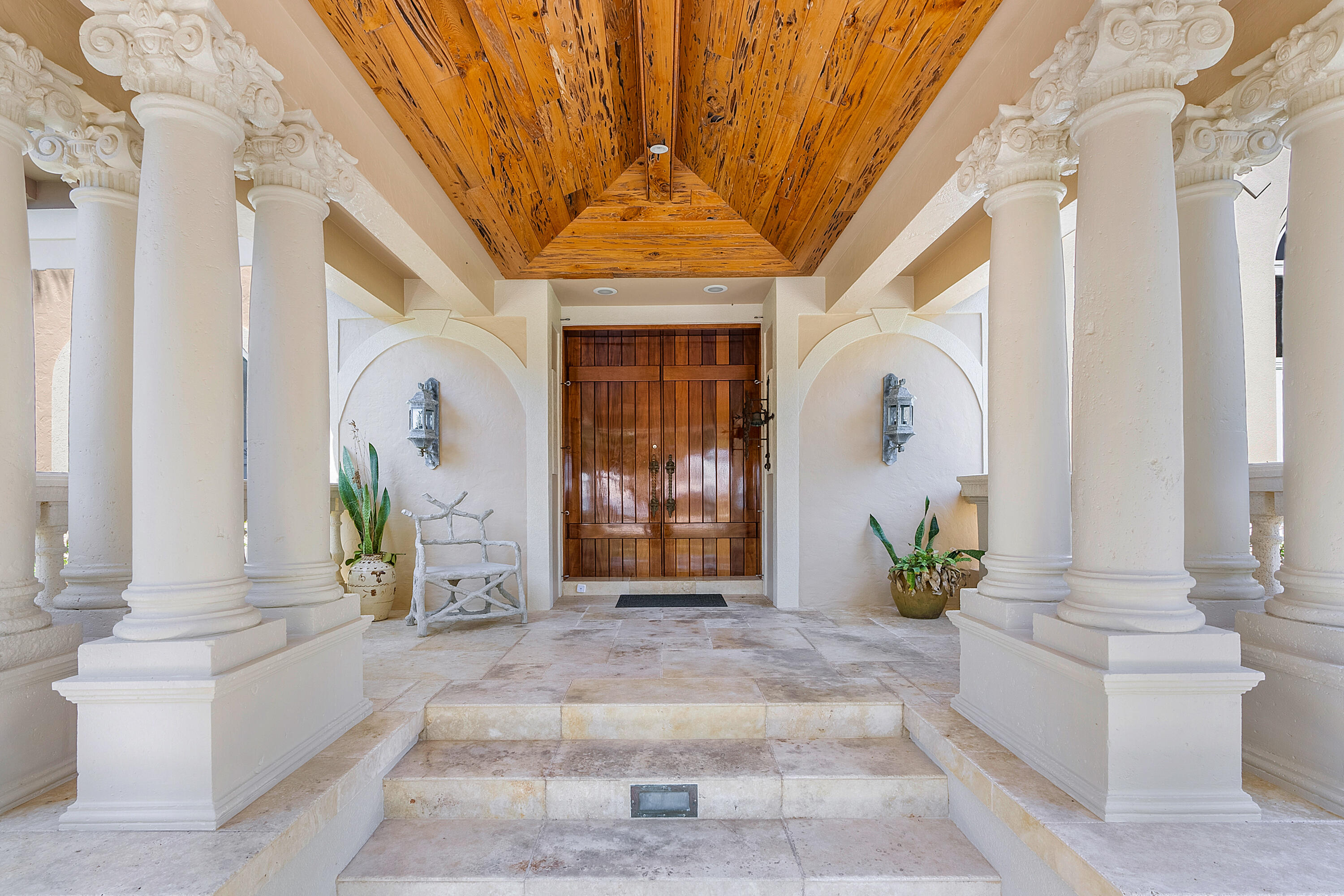 1880 S Ocean Boulevard