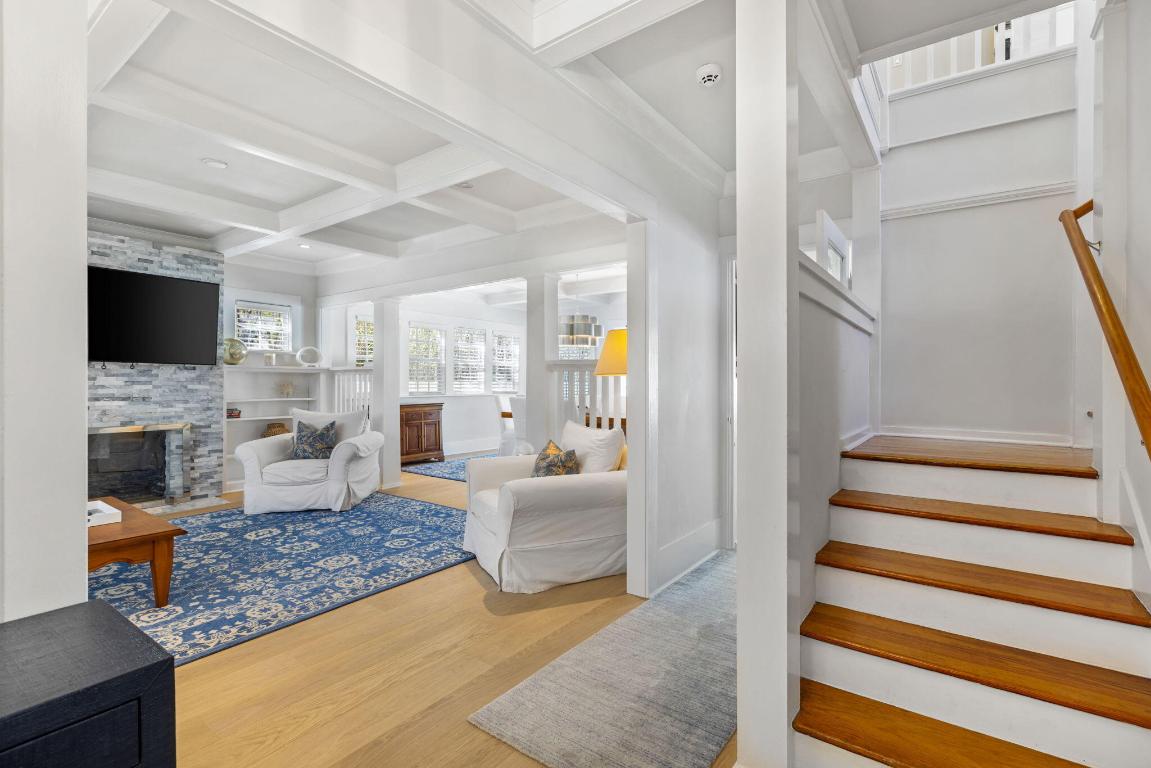 141 Australian Avenue