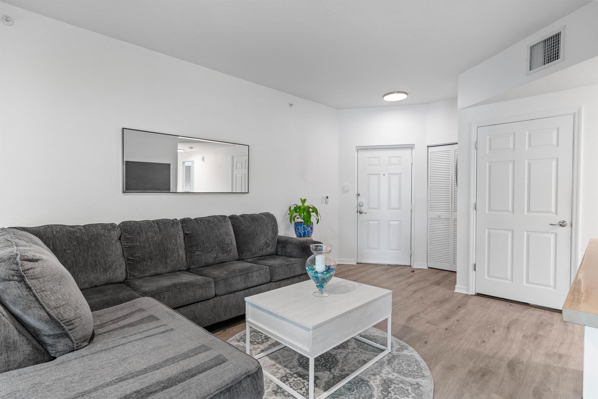 2726 Anzio Court 103