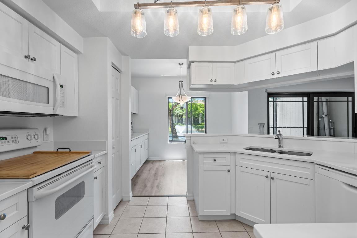 2726 Anzio Court 103