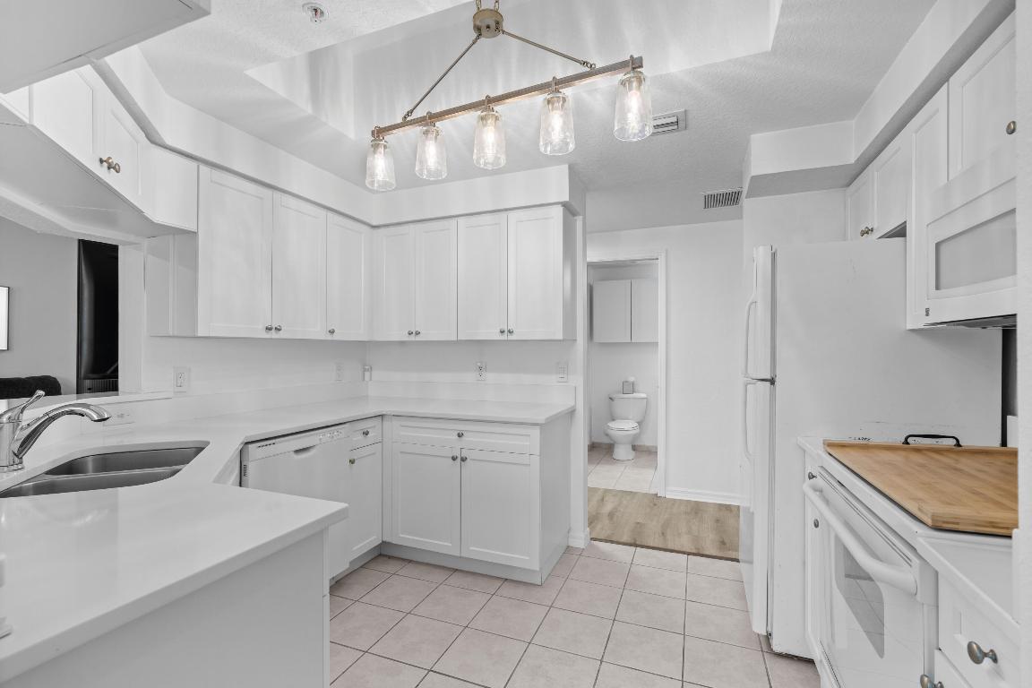 2726 Anzio Court 103