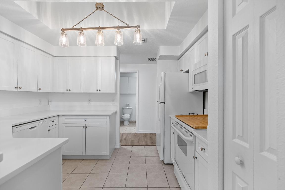 2726 Anzio Court 103