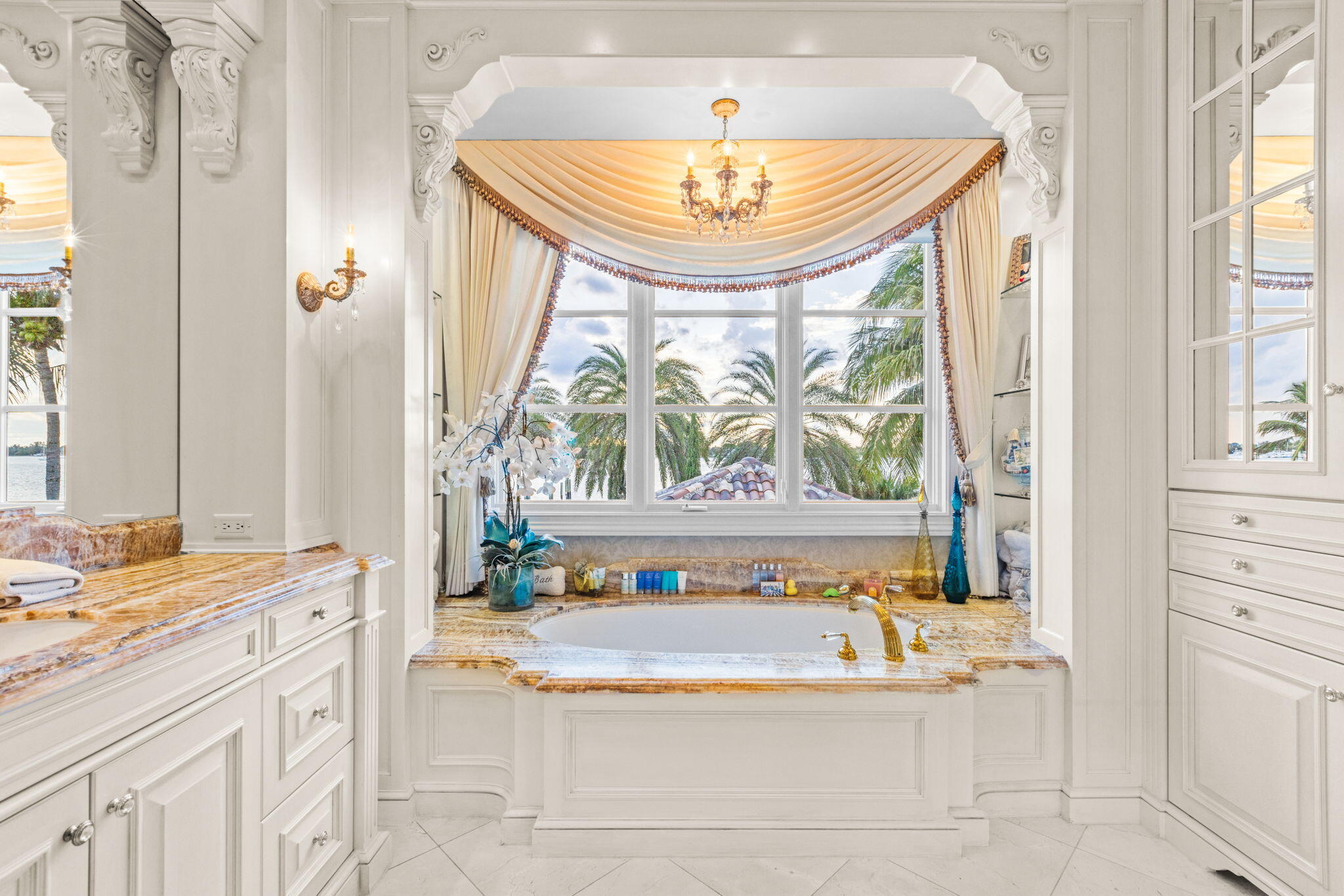 1125 N Atlantic Drive, Lantana