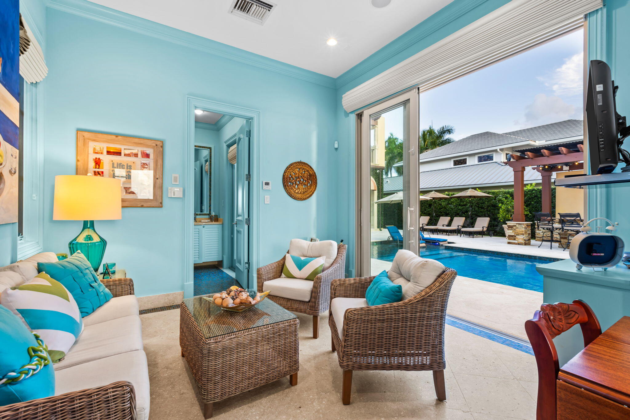 1125 N Atlantic Drive, Lantana