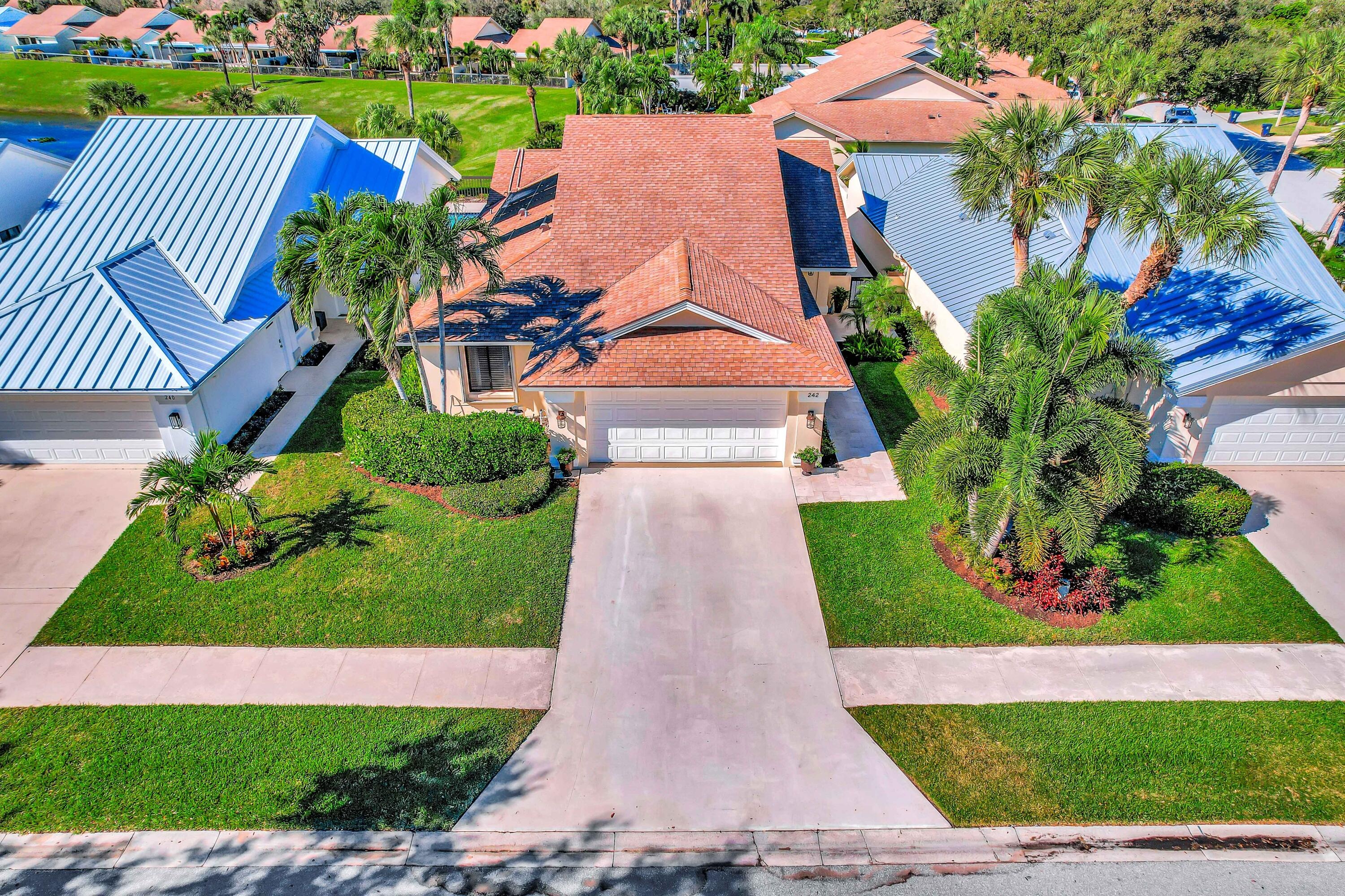 242 E River Park Drive