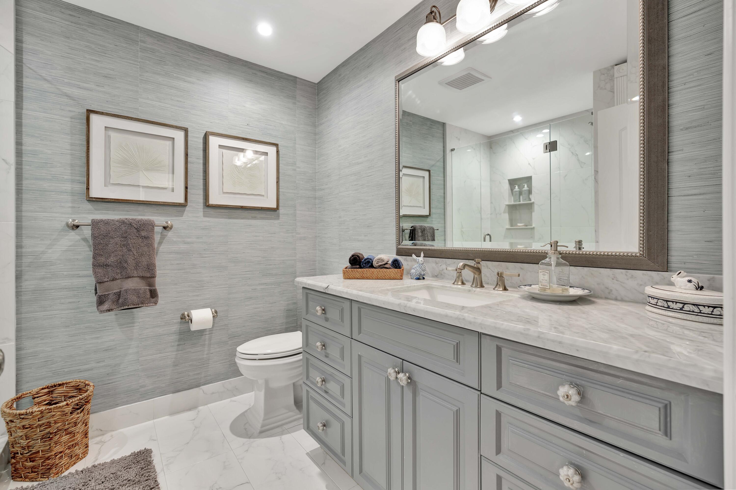 242 E River Park Drive