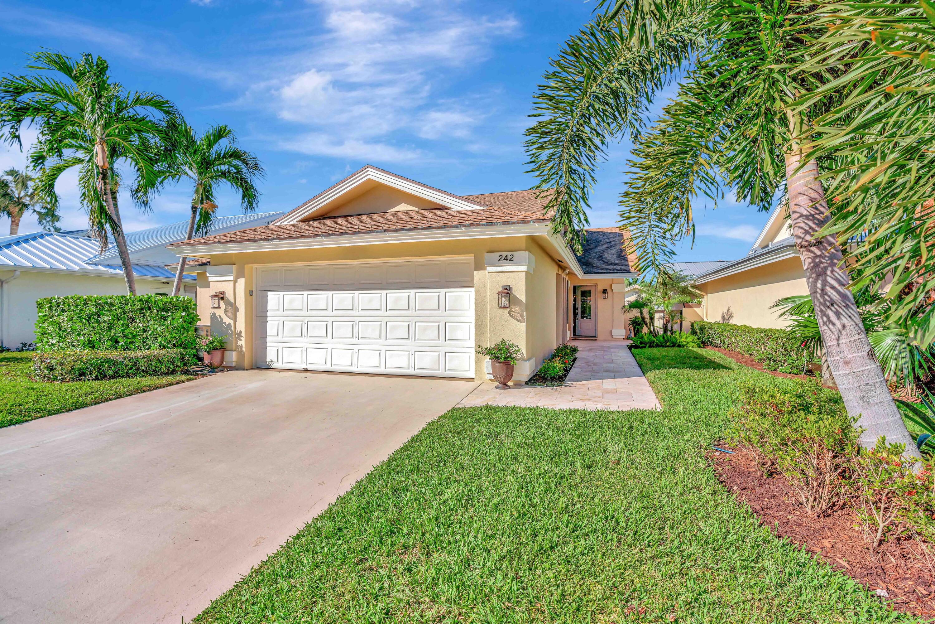 242 E River Park Drive