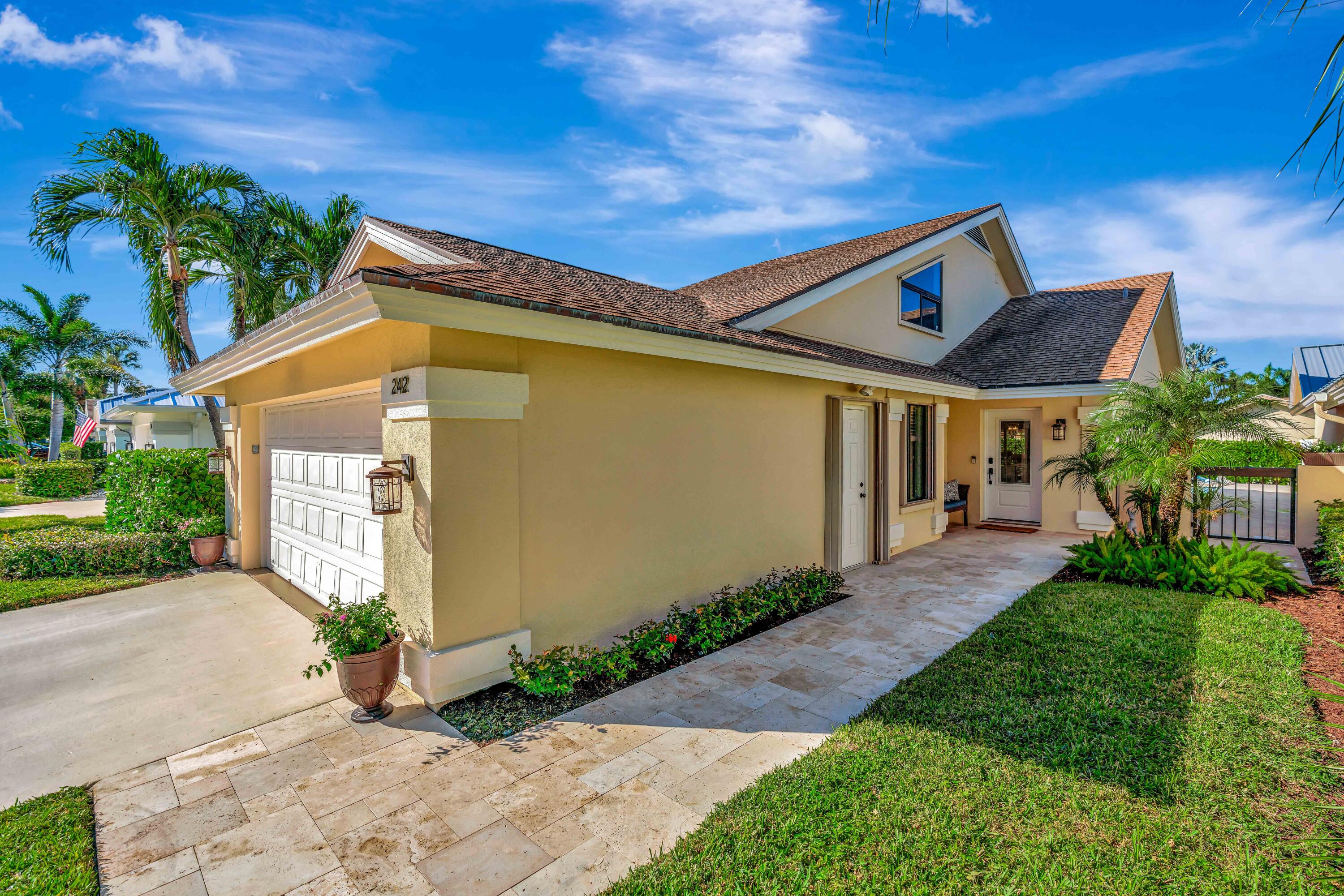 242 E River Park Drive