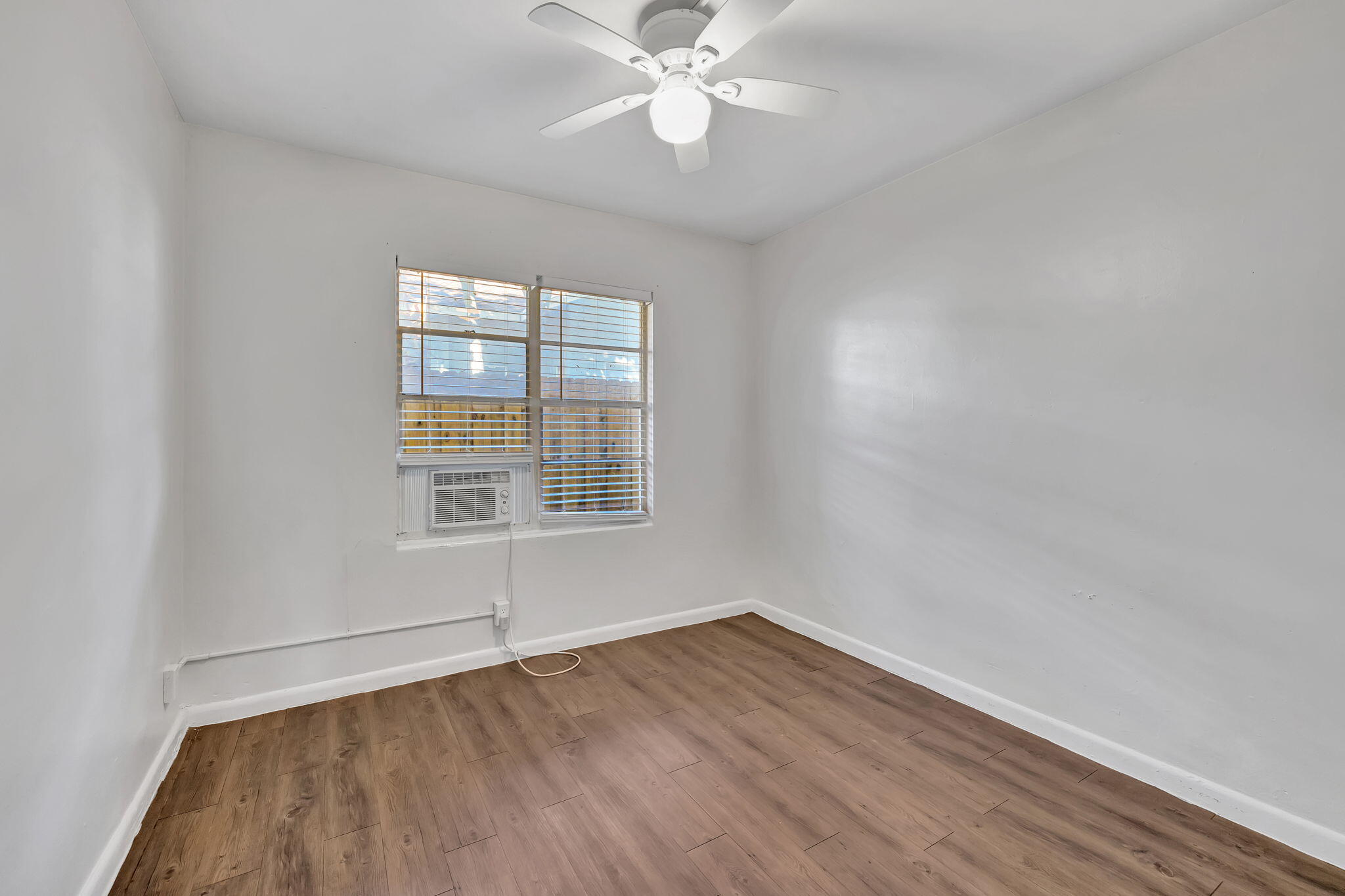 428 Roseland Drive