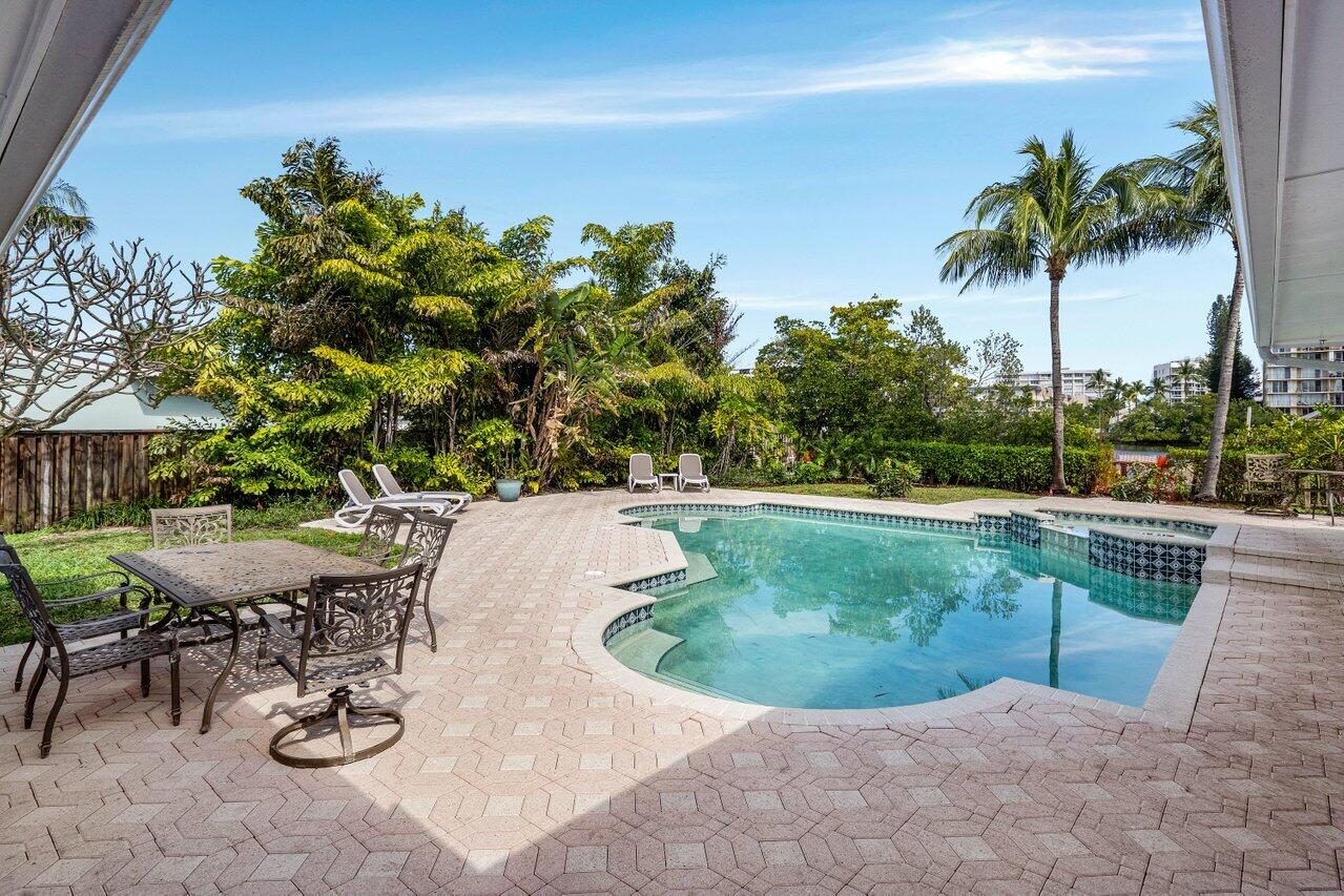 720 N Atlantic Drive, Lantana