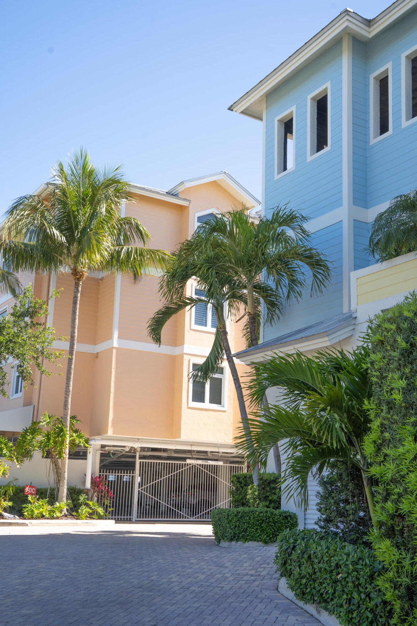 309 E Ocean Avenue 302